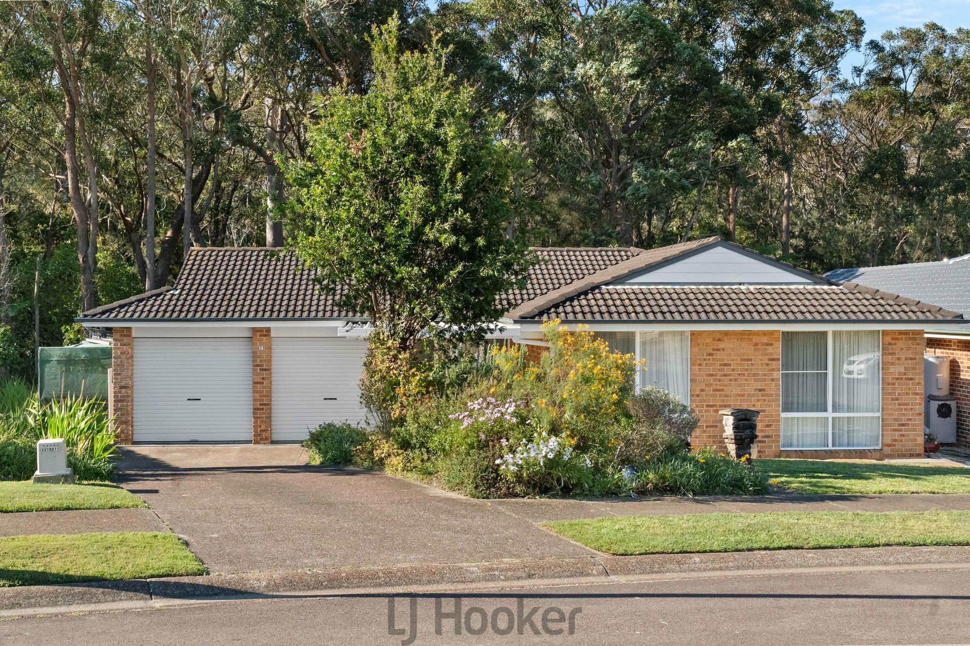 14 Starboard Close — photo from LJ Hooker Lake Macquarie