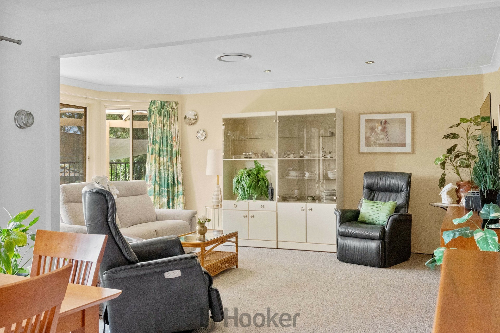 19 Peppertree Circuit — photo 10 of 26