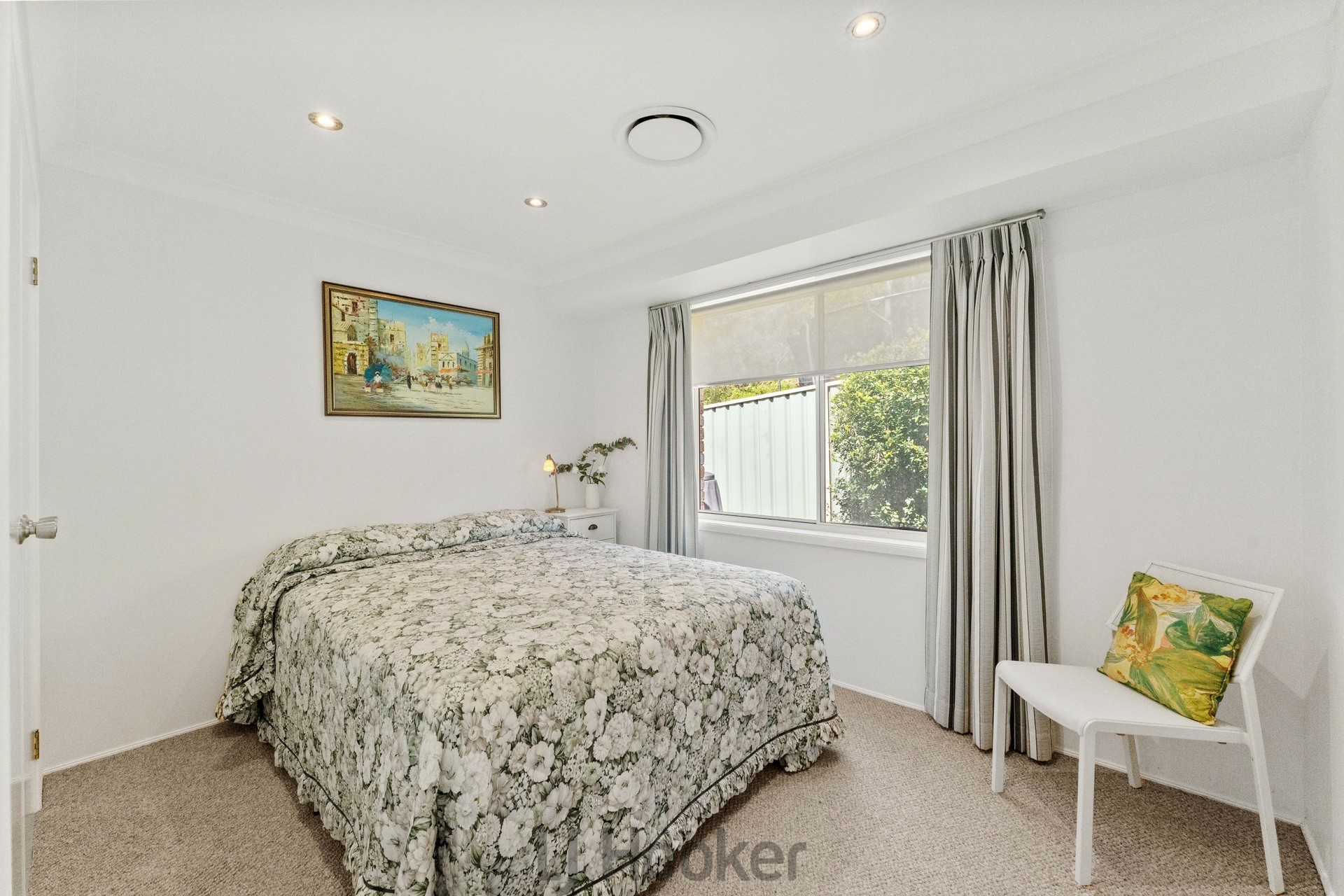 19 Peppertree Circuit — photo 11 of 26