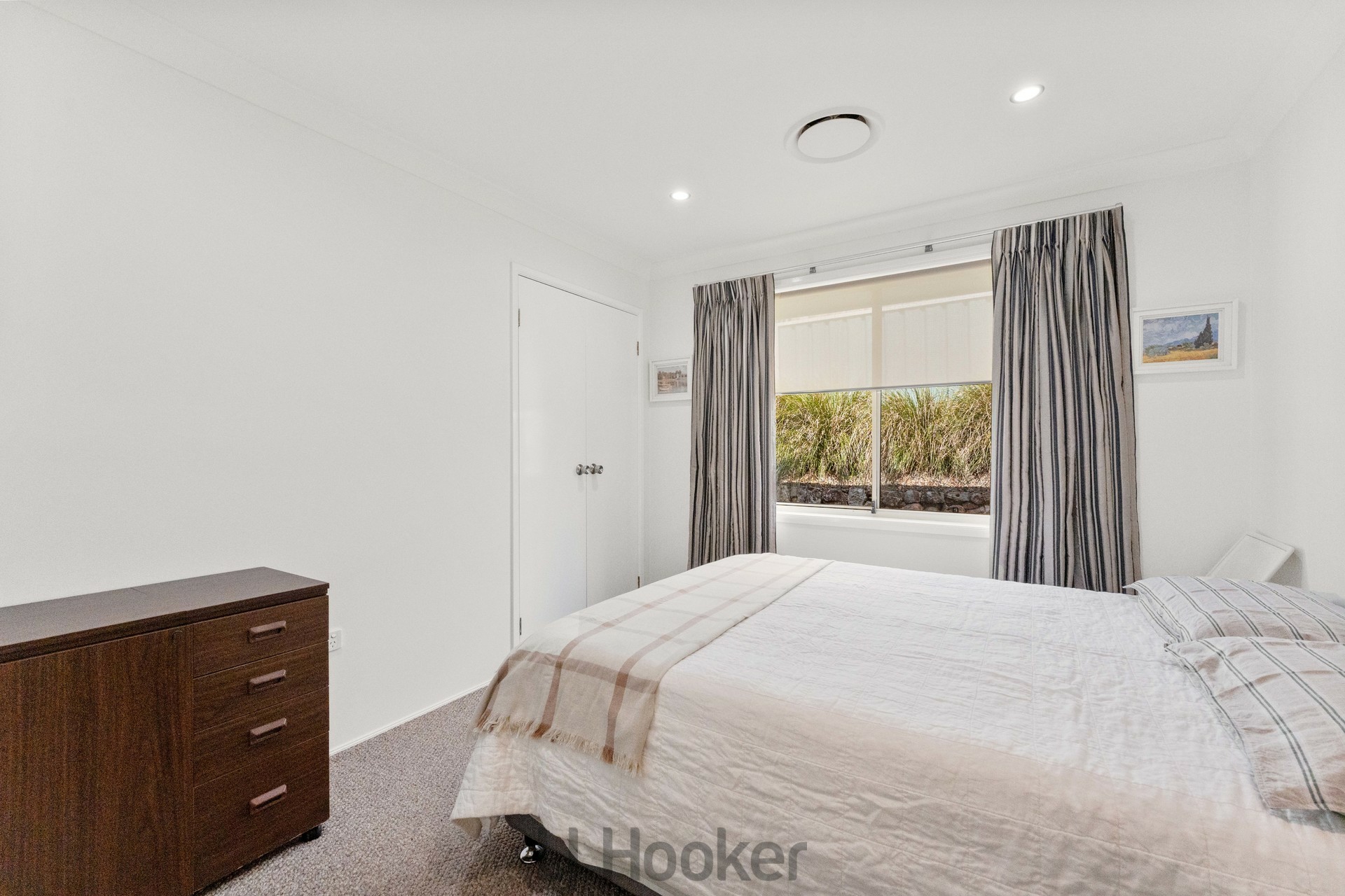 19 Peppertree Circuit — photo 14 of 26