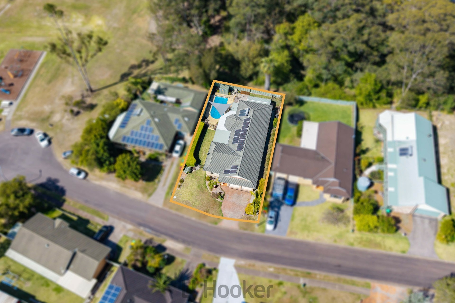 19 Peppertree Circuit — photo 22 of 26