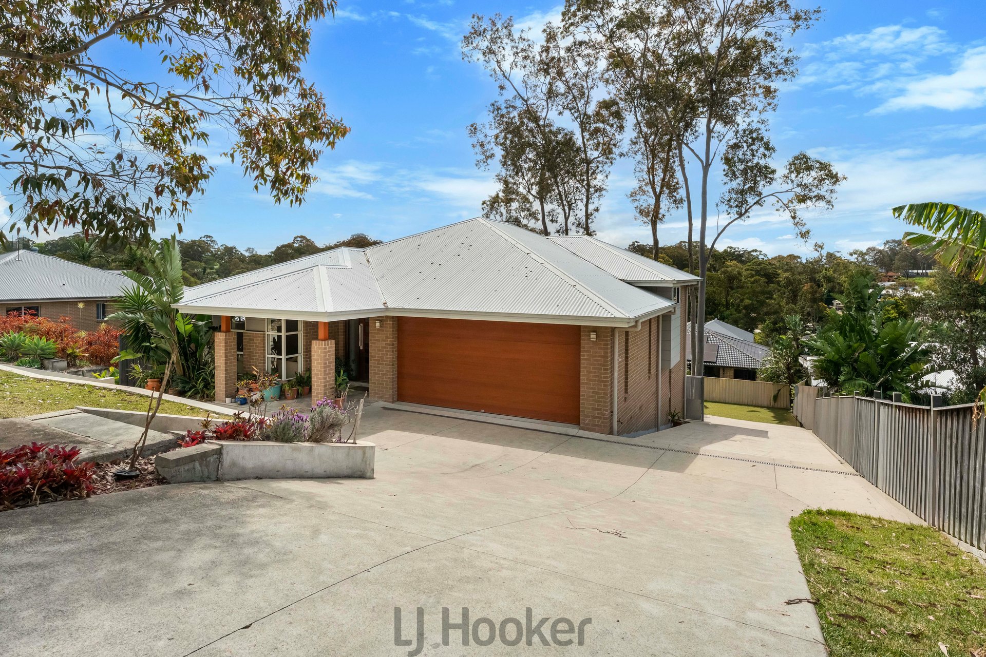 29 Hampton Street — photo from LJ Hooker Lake Macquarie