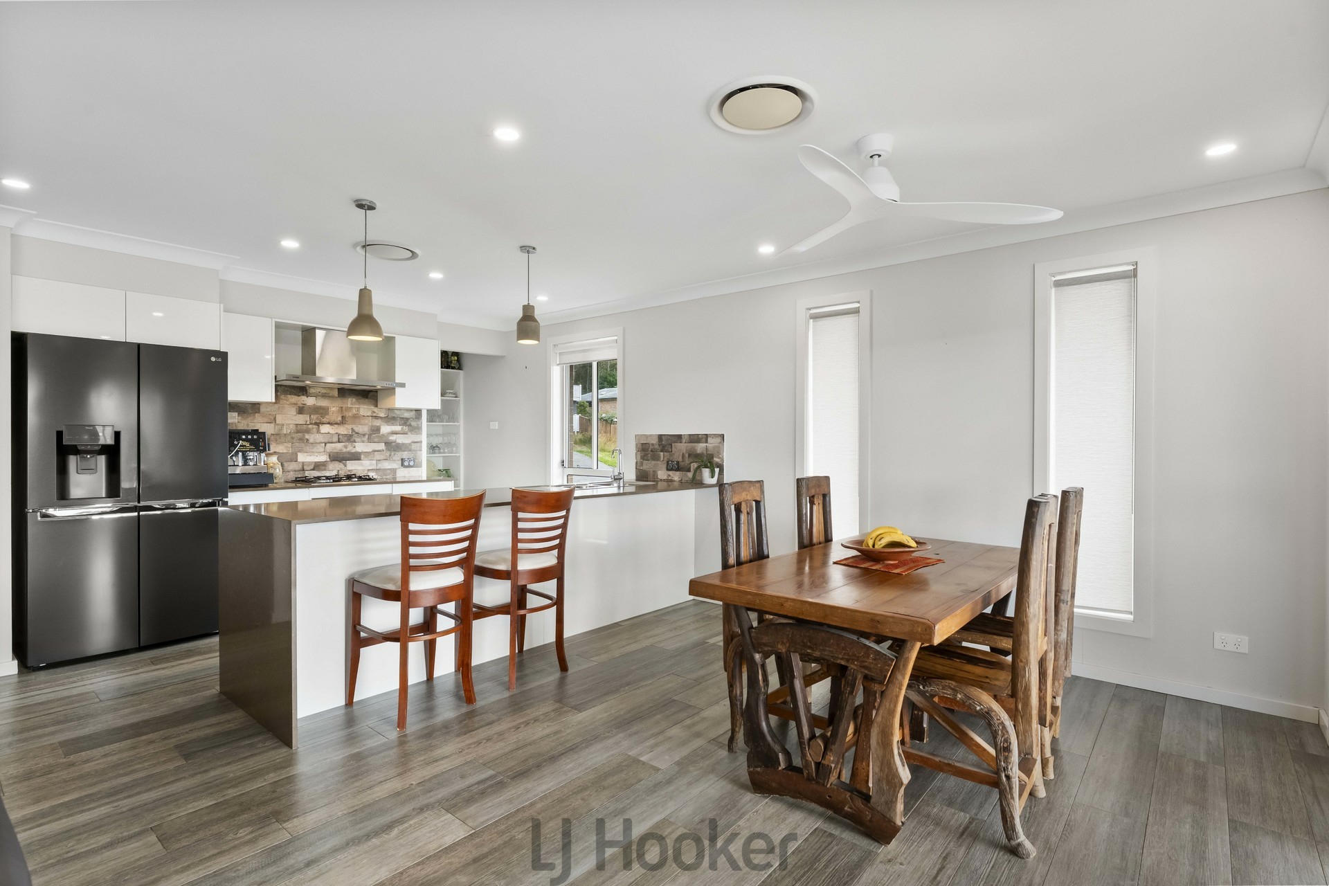 29 Hampton Street — photo 5 of 24