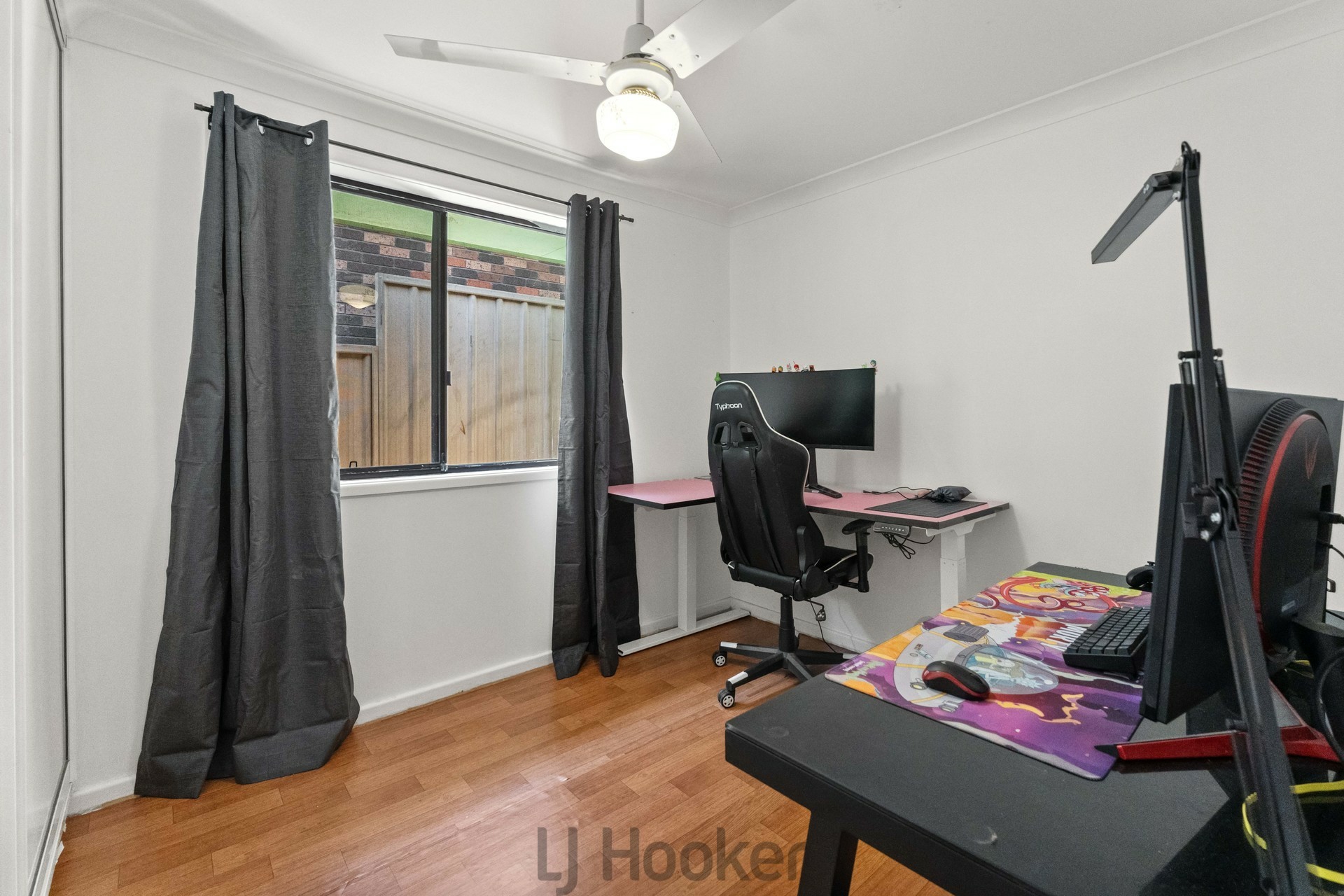 17 Oakwood Road — photo 9 of 15
