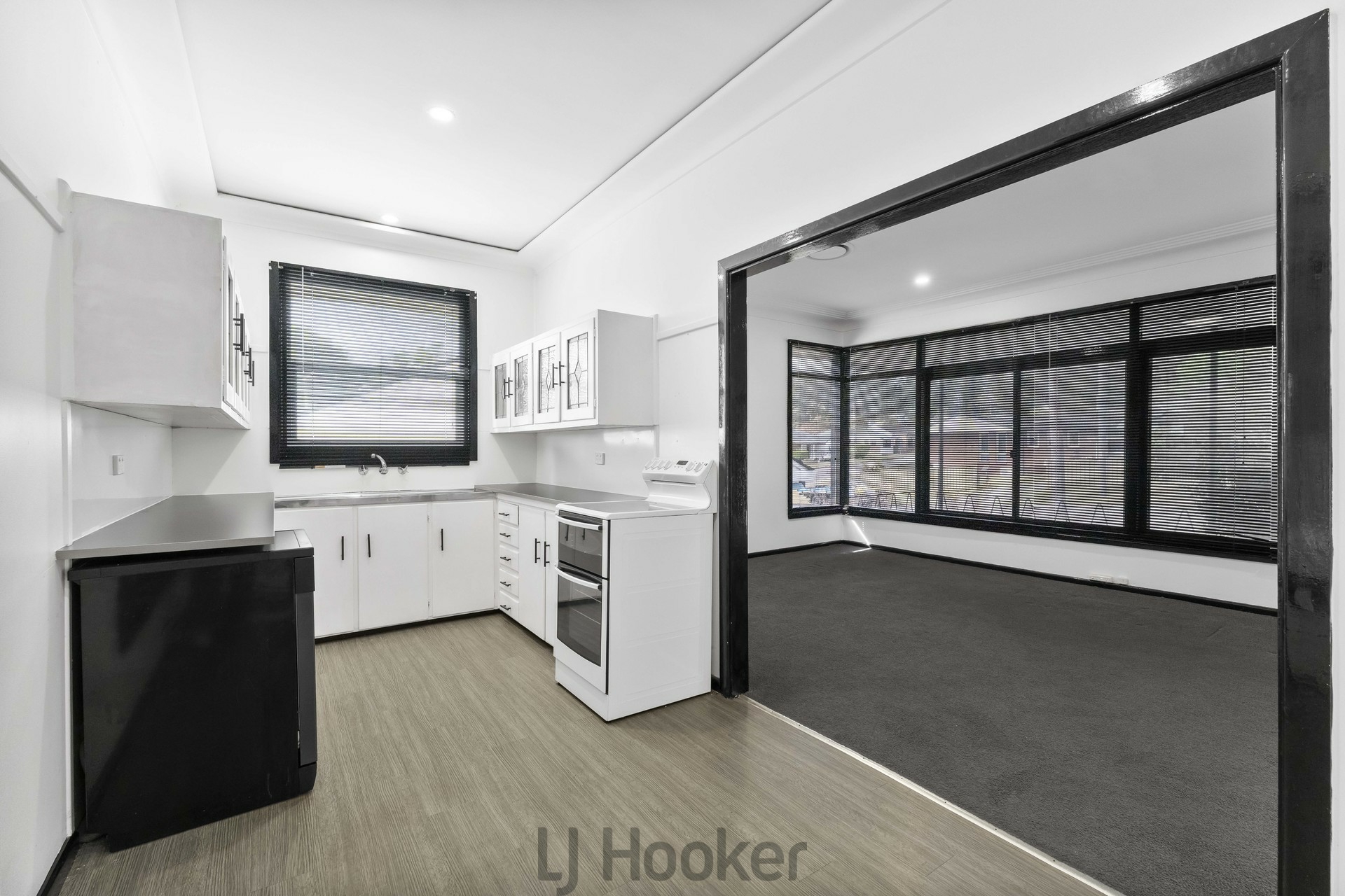 7 Milford Street — photo 2 of 25