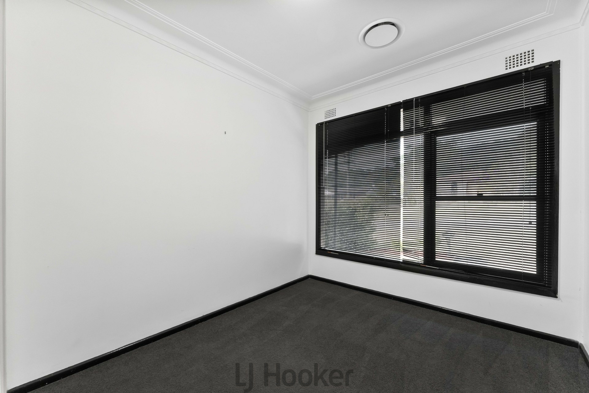 7 Milford Street — photo 13 of 25