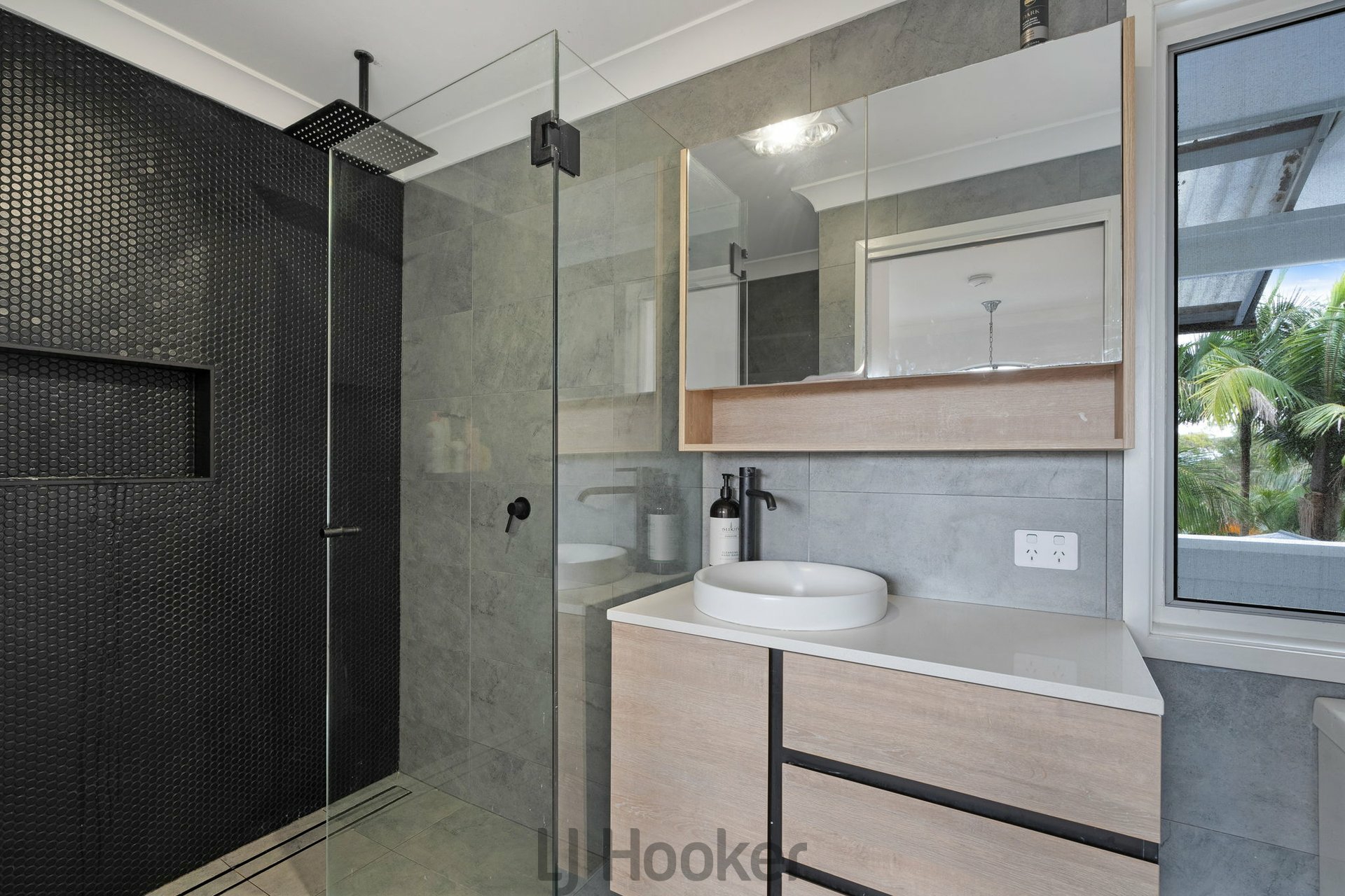 33 Barina Avenue — photo 18 of 30