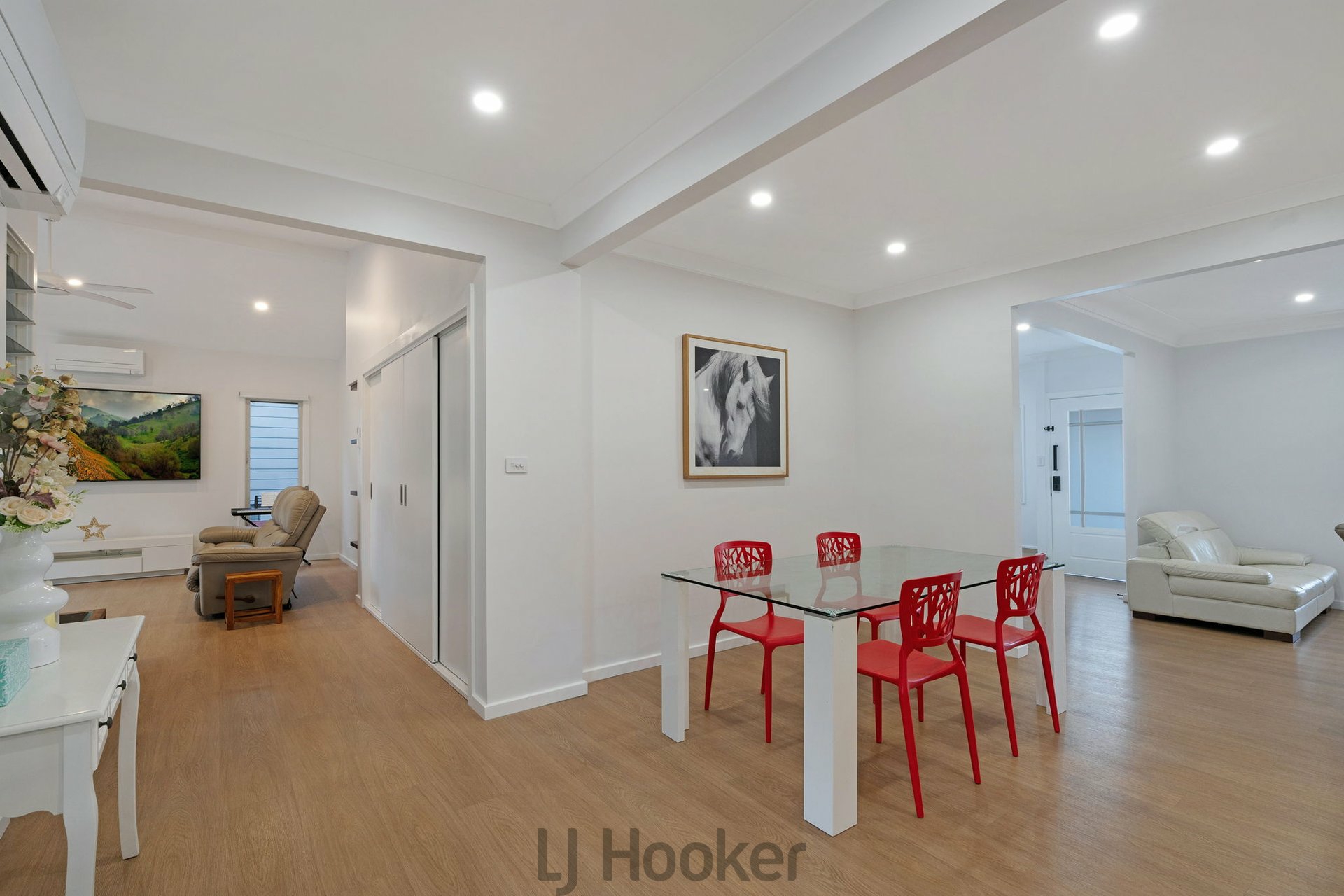 33 Barina Avenue — photo 22 of 30