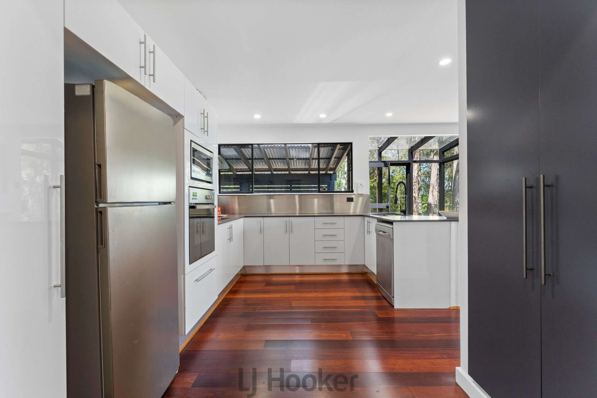 189 Coal Point Road — photo 8 of 21