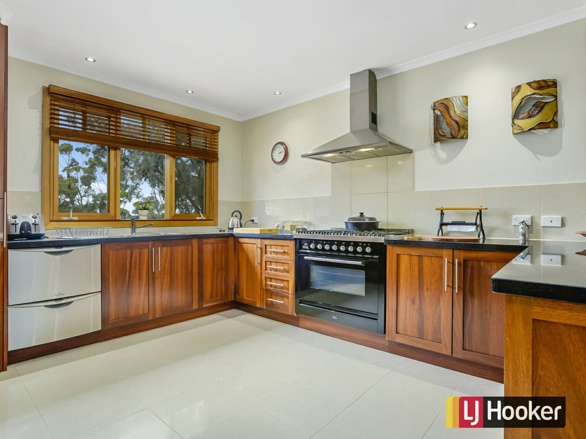 2 Junction Road, HEATHCOTE JUNCTION