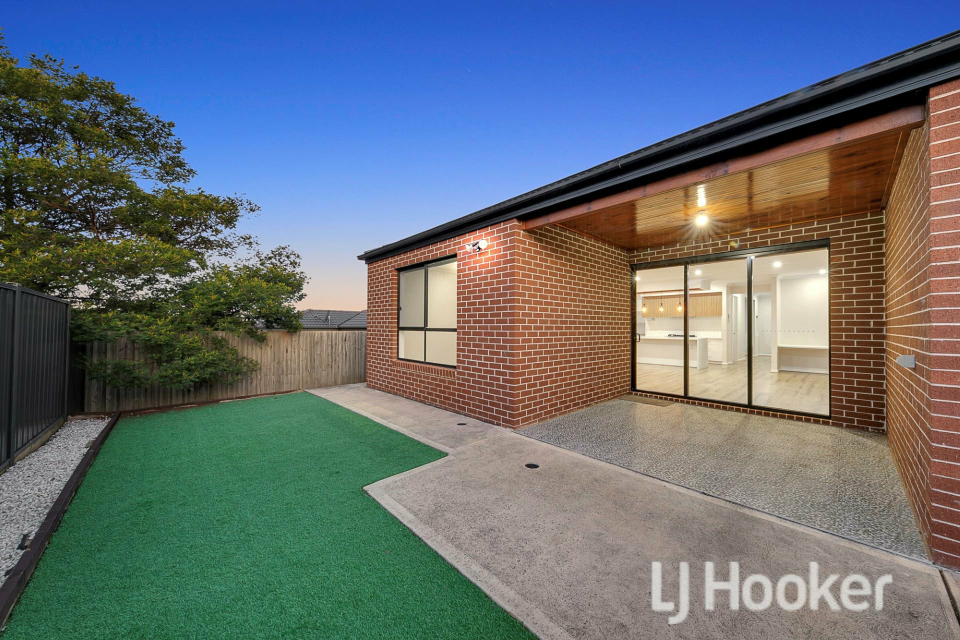 16 Appleberry Way, WALLAN