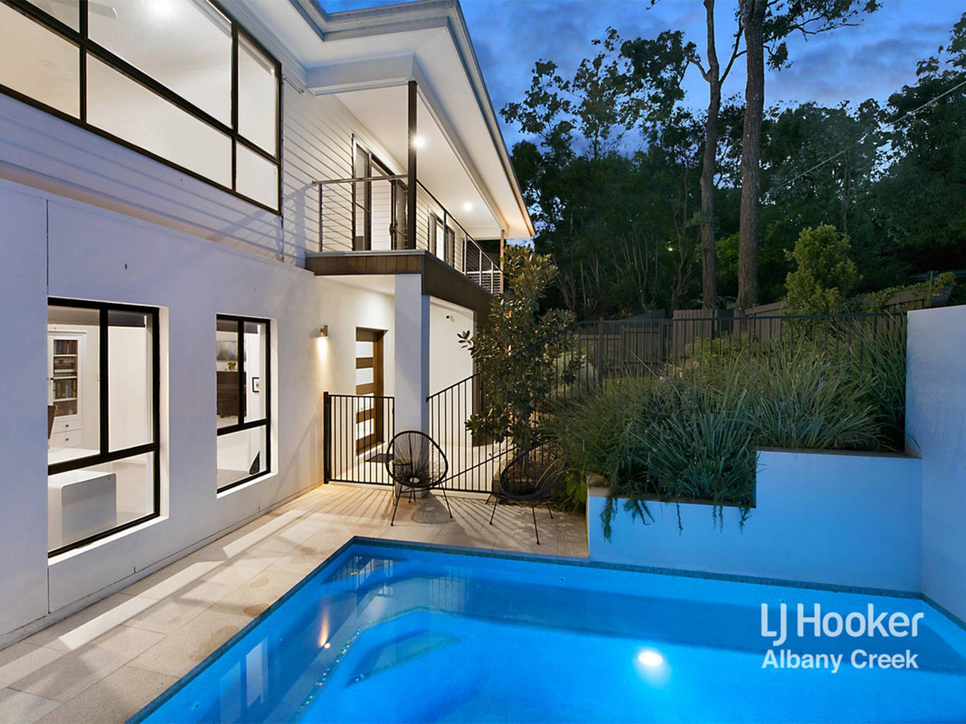 166 Glen Retreat Road, Mitchelton