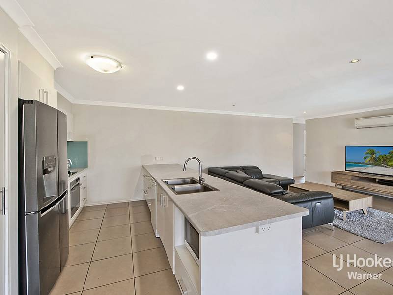 7 Barambah Circuit, WARNER