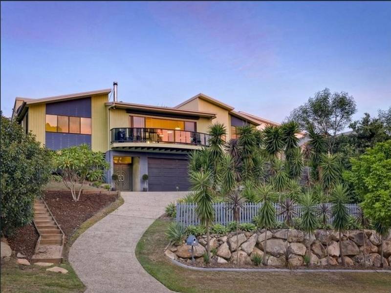 24 Talisman Court,, EATONS HILL