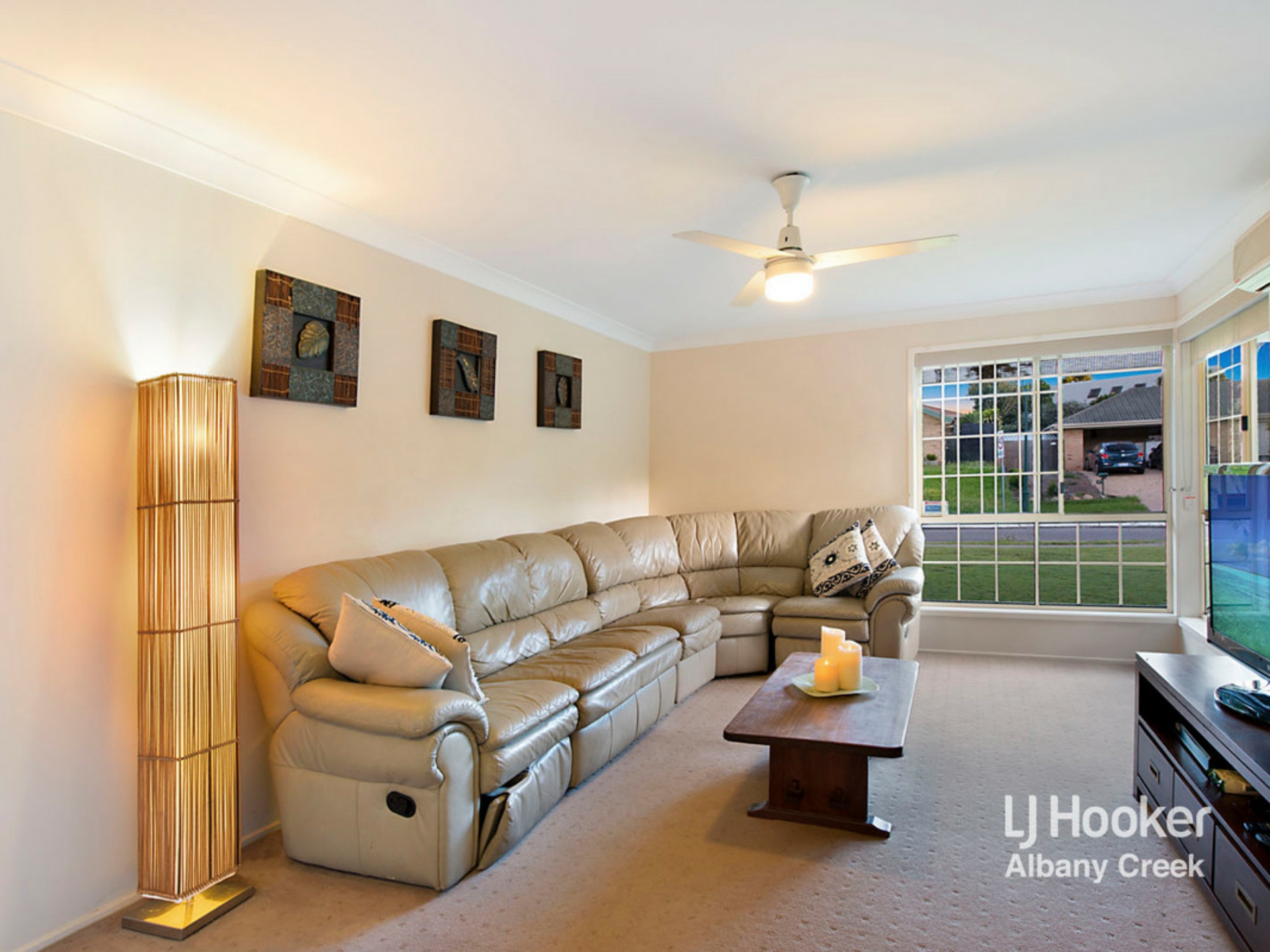 2 Sassafras Court, WARNER