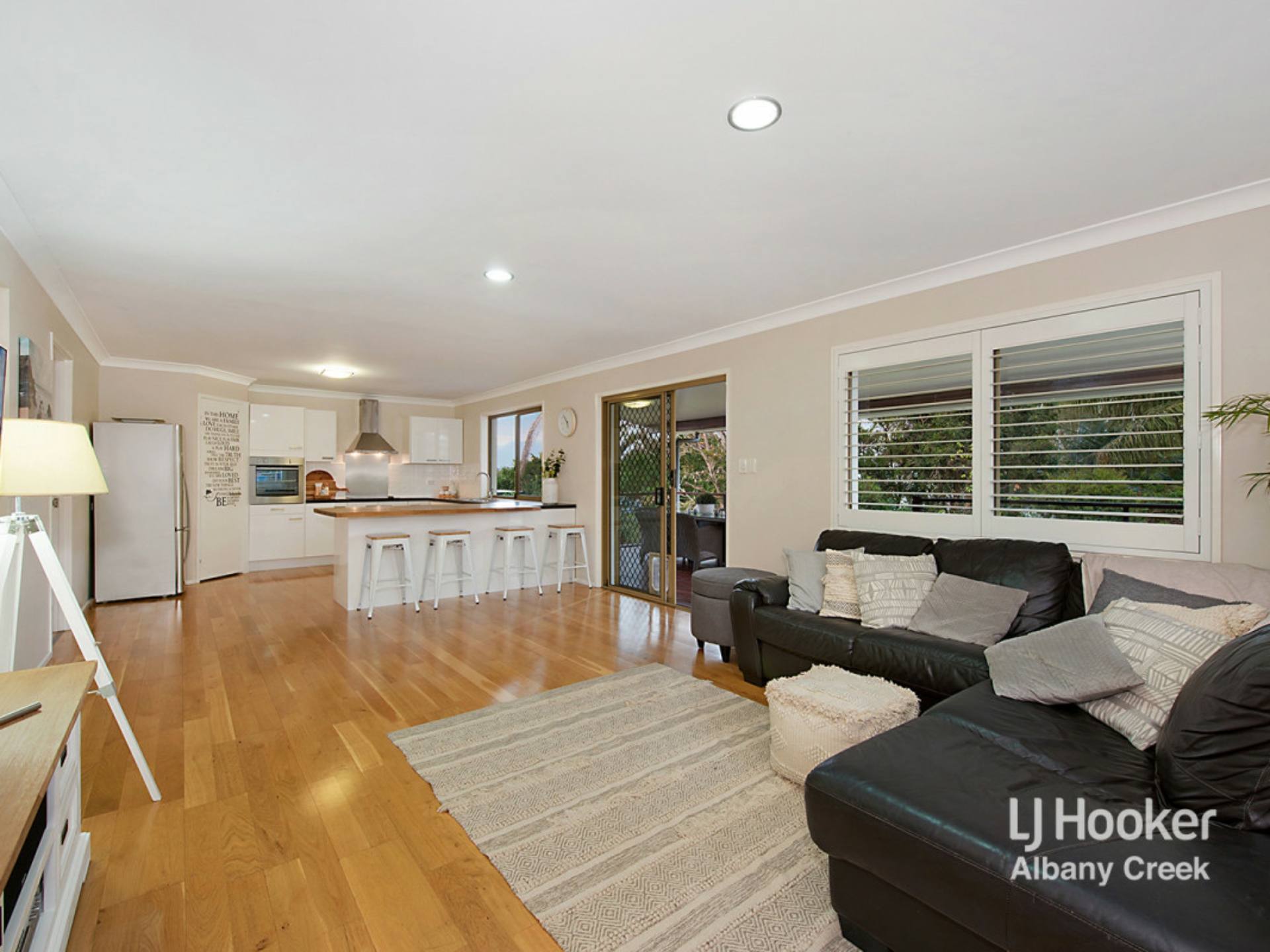 13 St Andrews Court, ALBANY CREEK