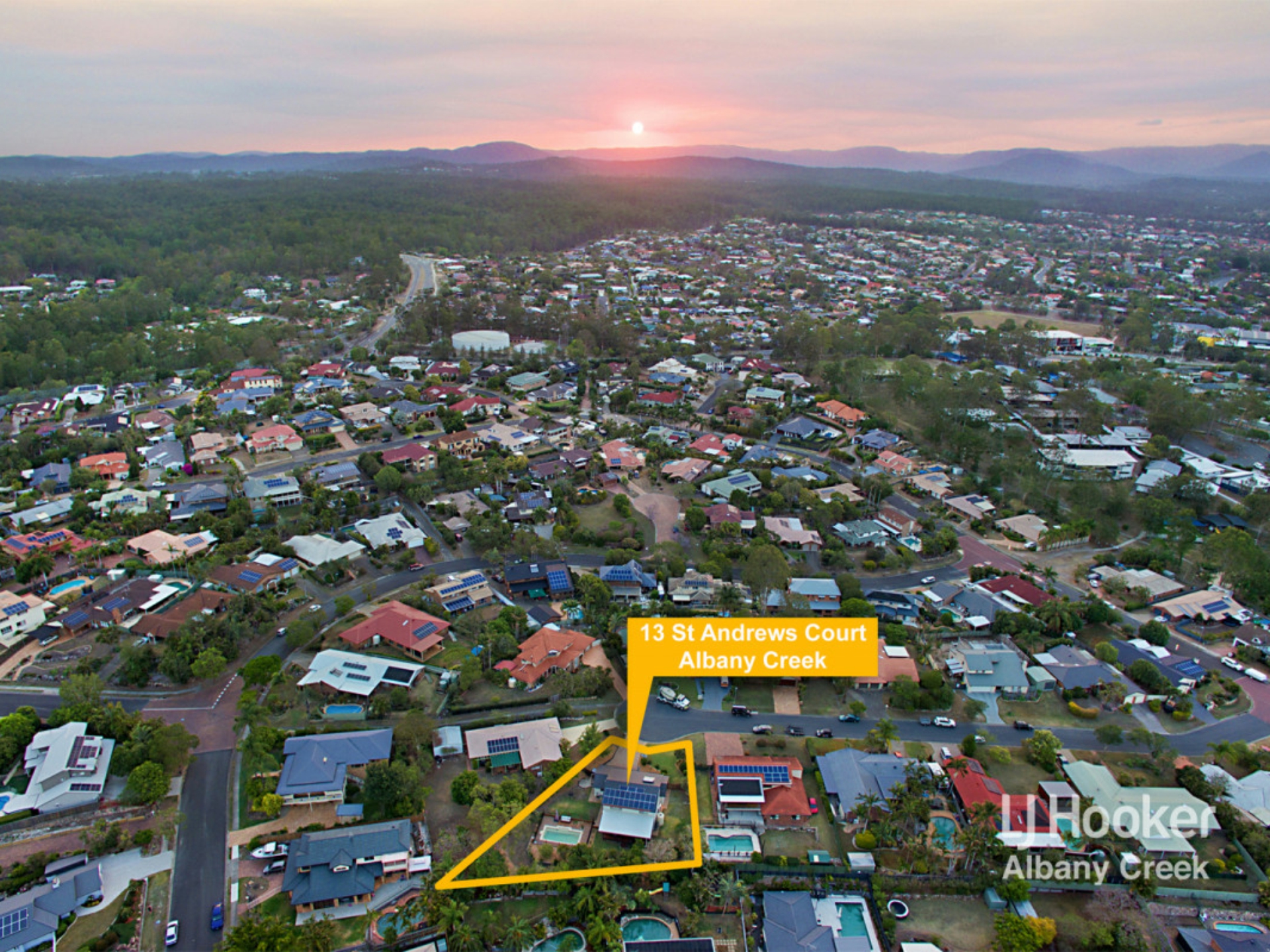 13 St Andrews Court, ALBANY CREEK