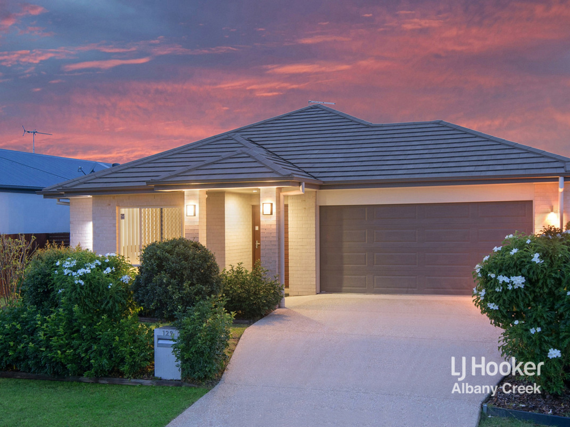 129 Cootharaba Crescent, WARNER