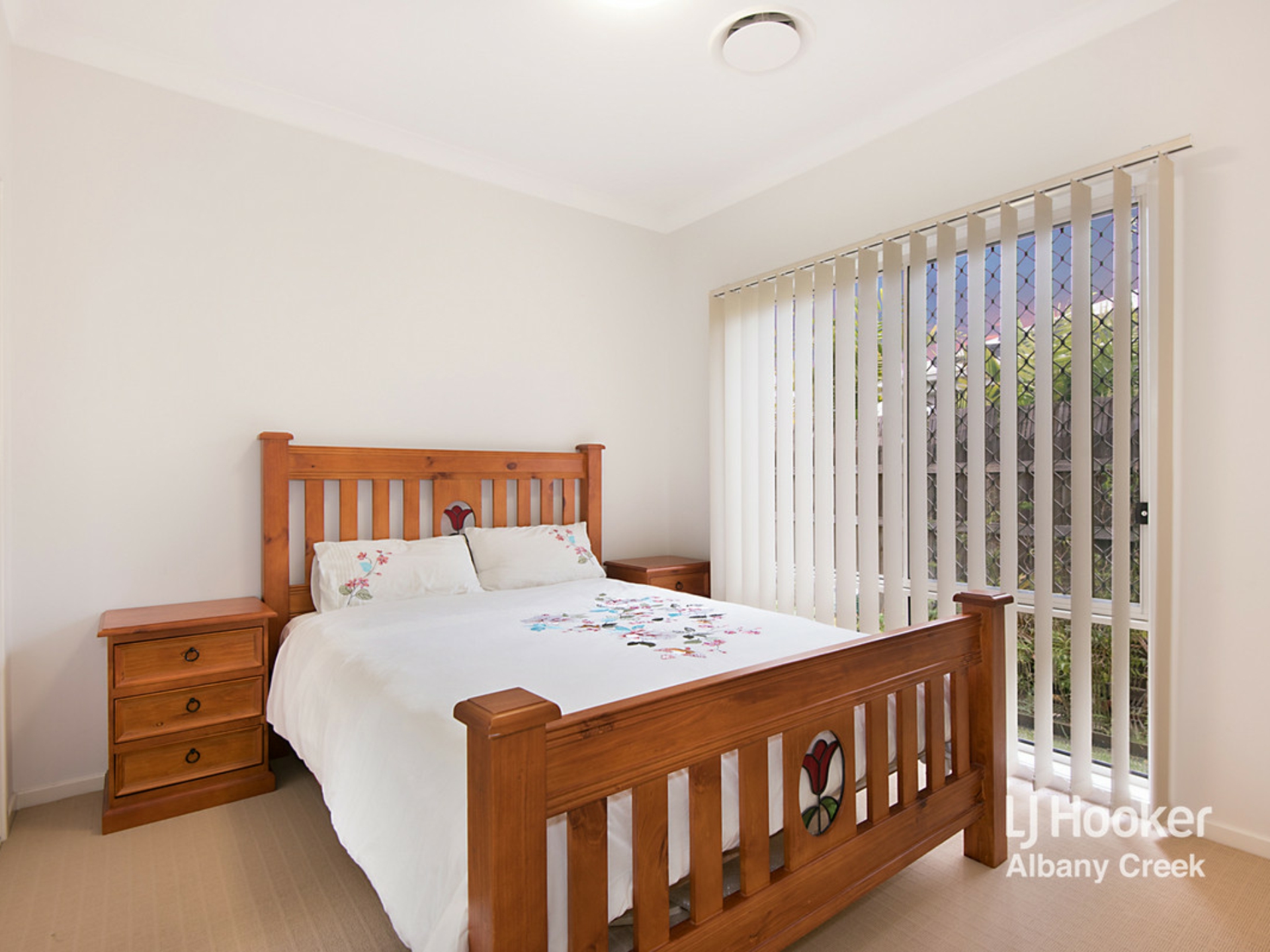 129 Cootharaba Crescent, WARNER