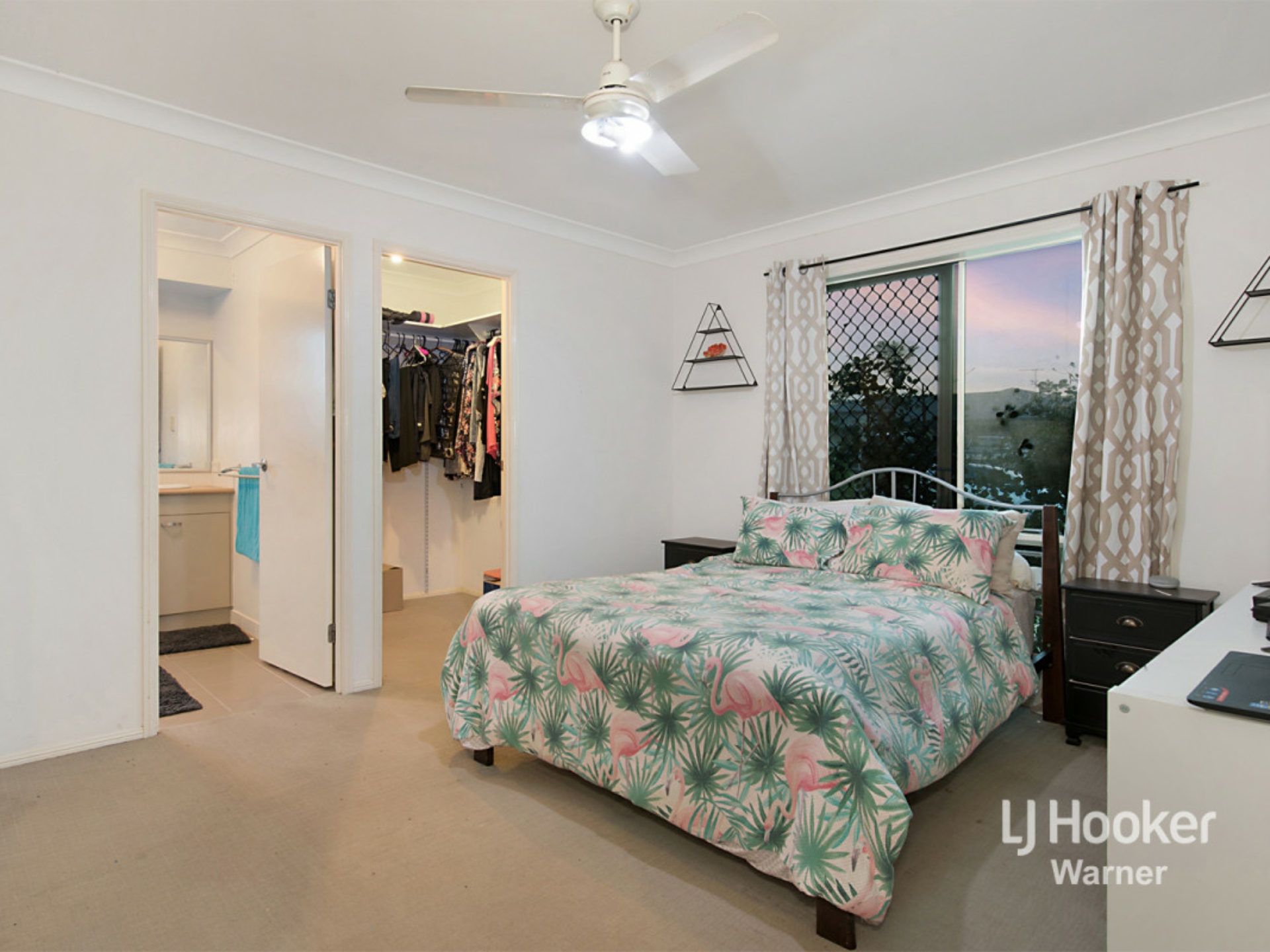 12 Patrone Court, WARNER