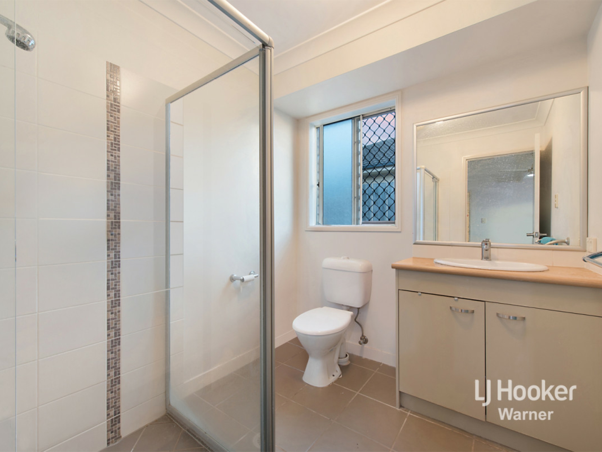 12 Patrone Court, WARNER