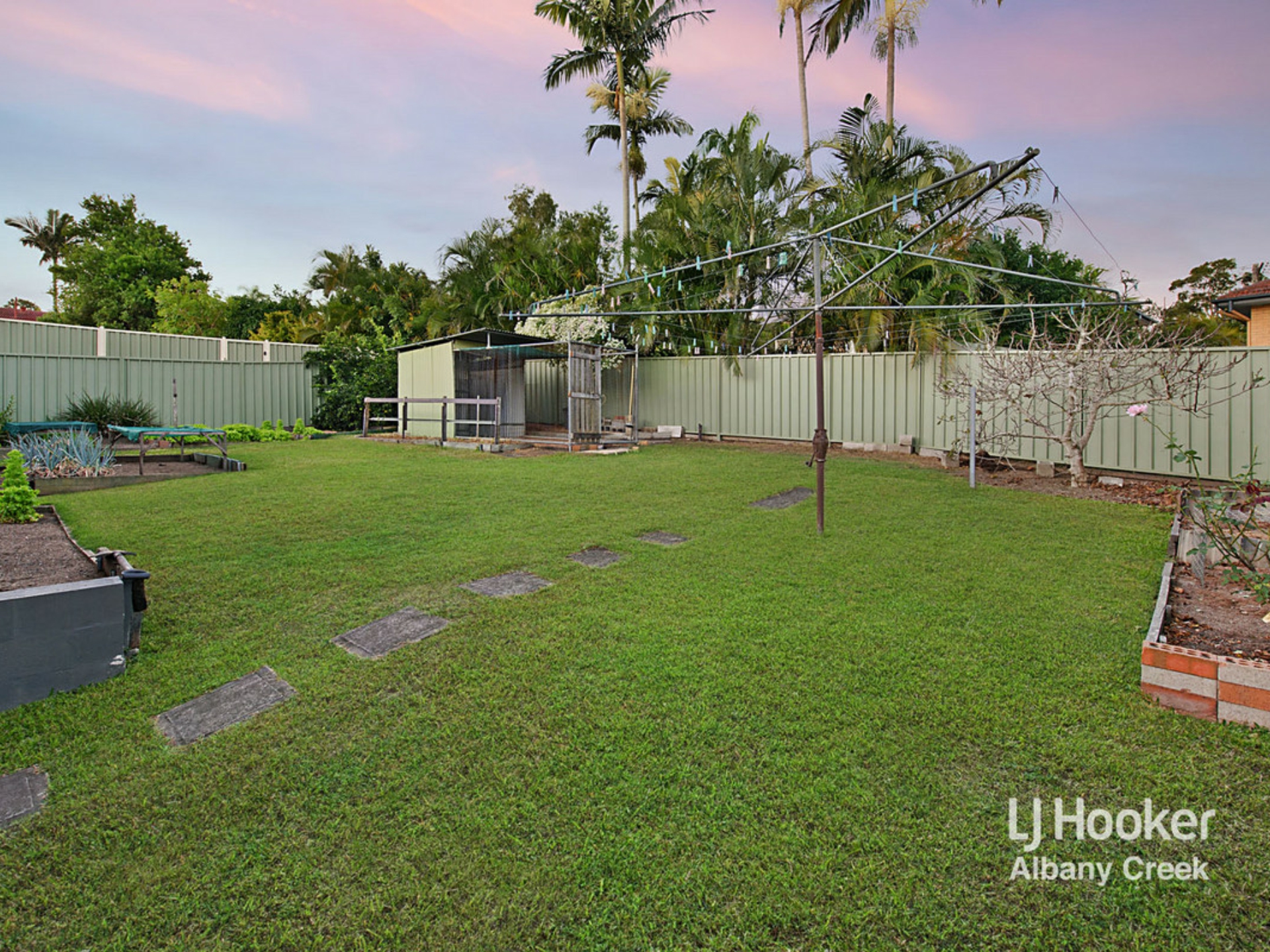35 Dunbil Avenue, FERNY HILLS