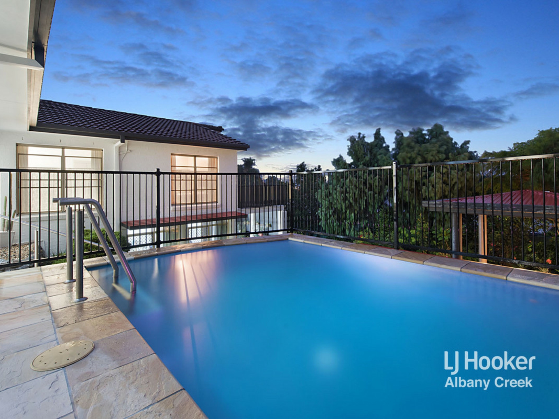 32 Daniel Drive, ALBANY CREEK