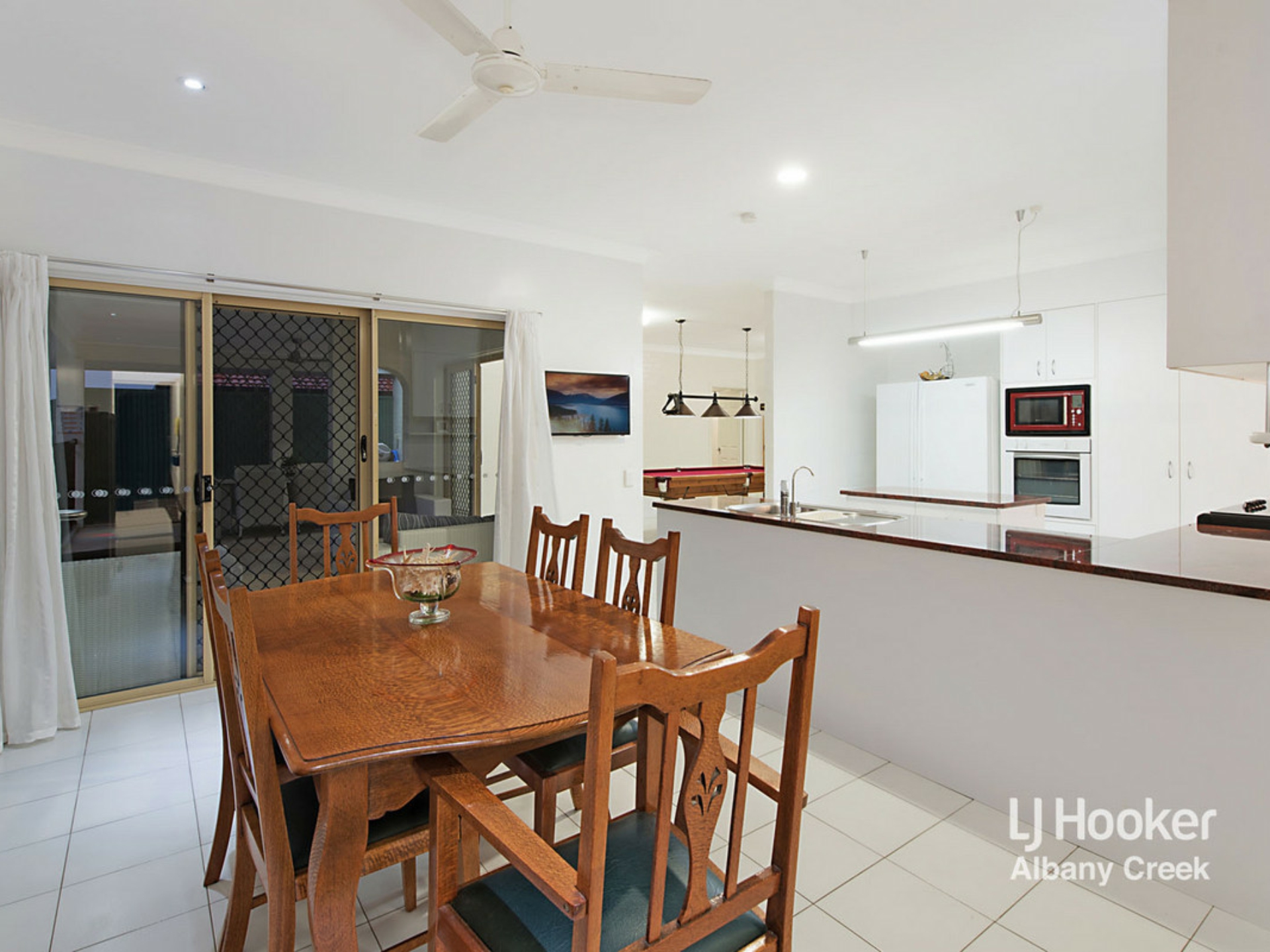 32 Daniel Drive, ALBANY CREEK