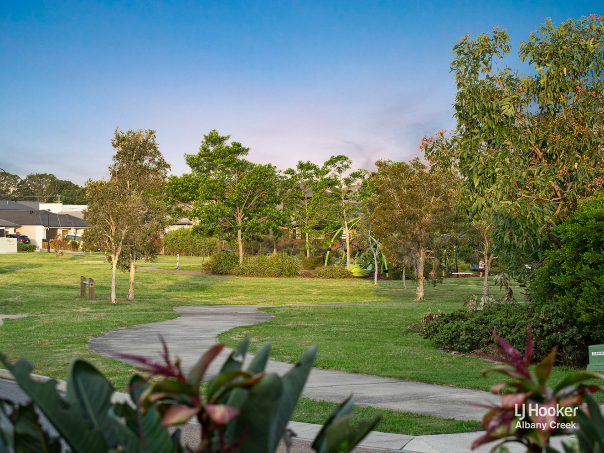 2 Kidston Crescent Warner QLD