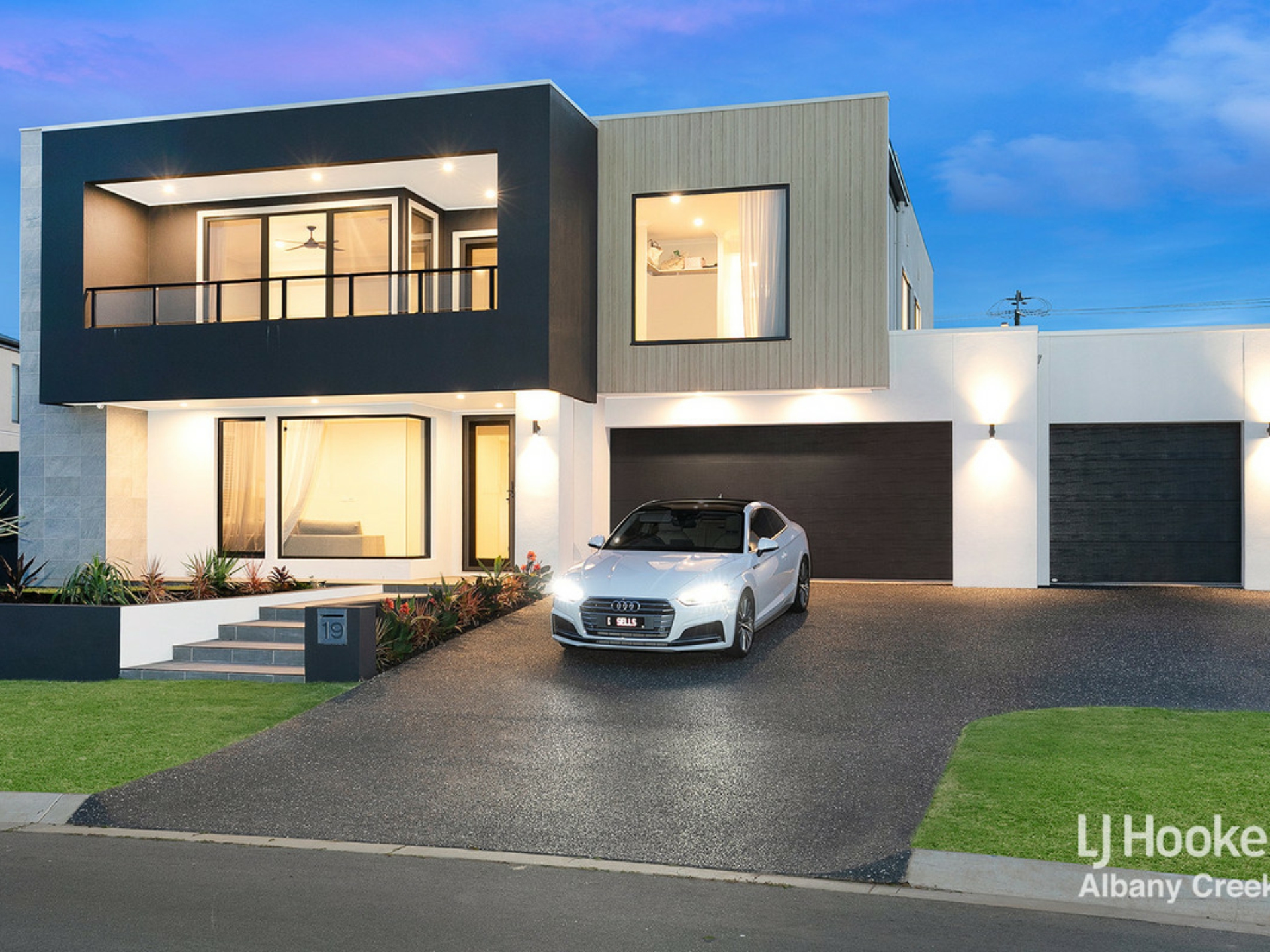 19 Superior Parade, BRIDGEMAN DOWNS