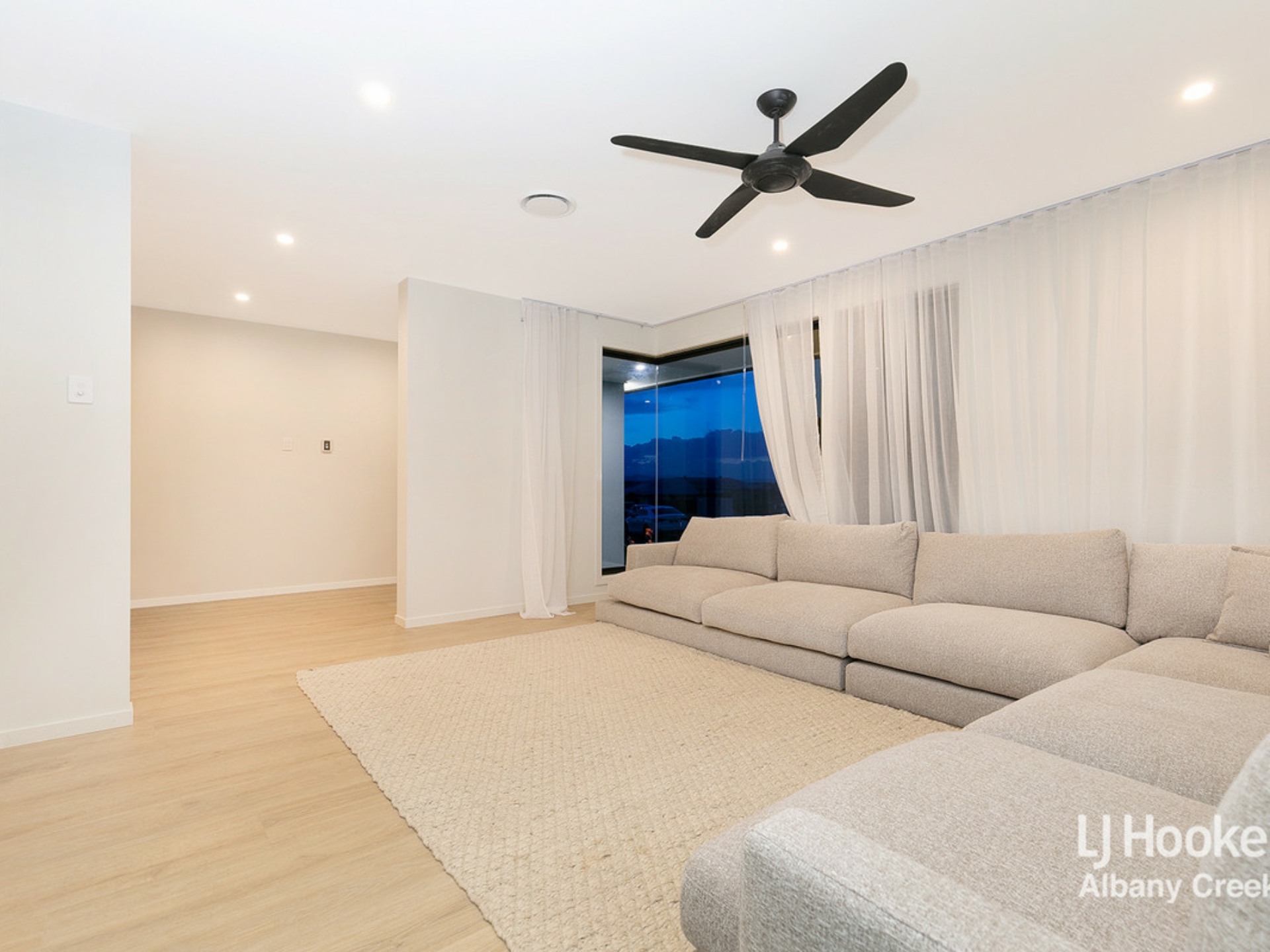 19 Superior Parade, BRIDGEMAN DOWNS