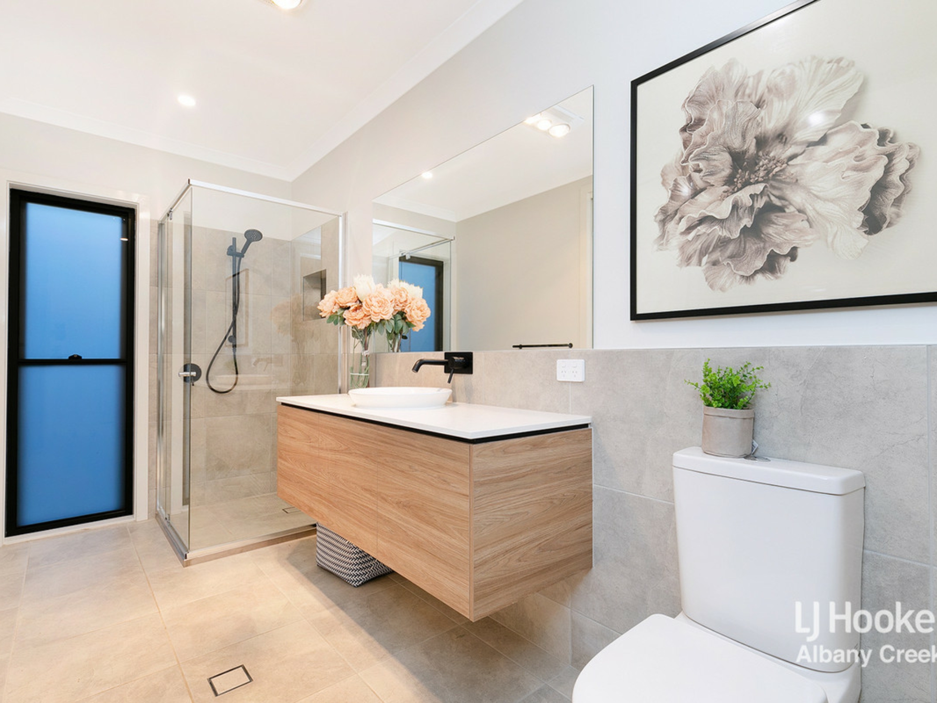 19 Superior Parade, BRIDGEMAN DOWNS
