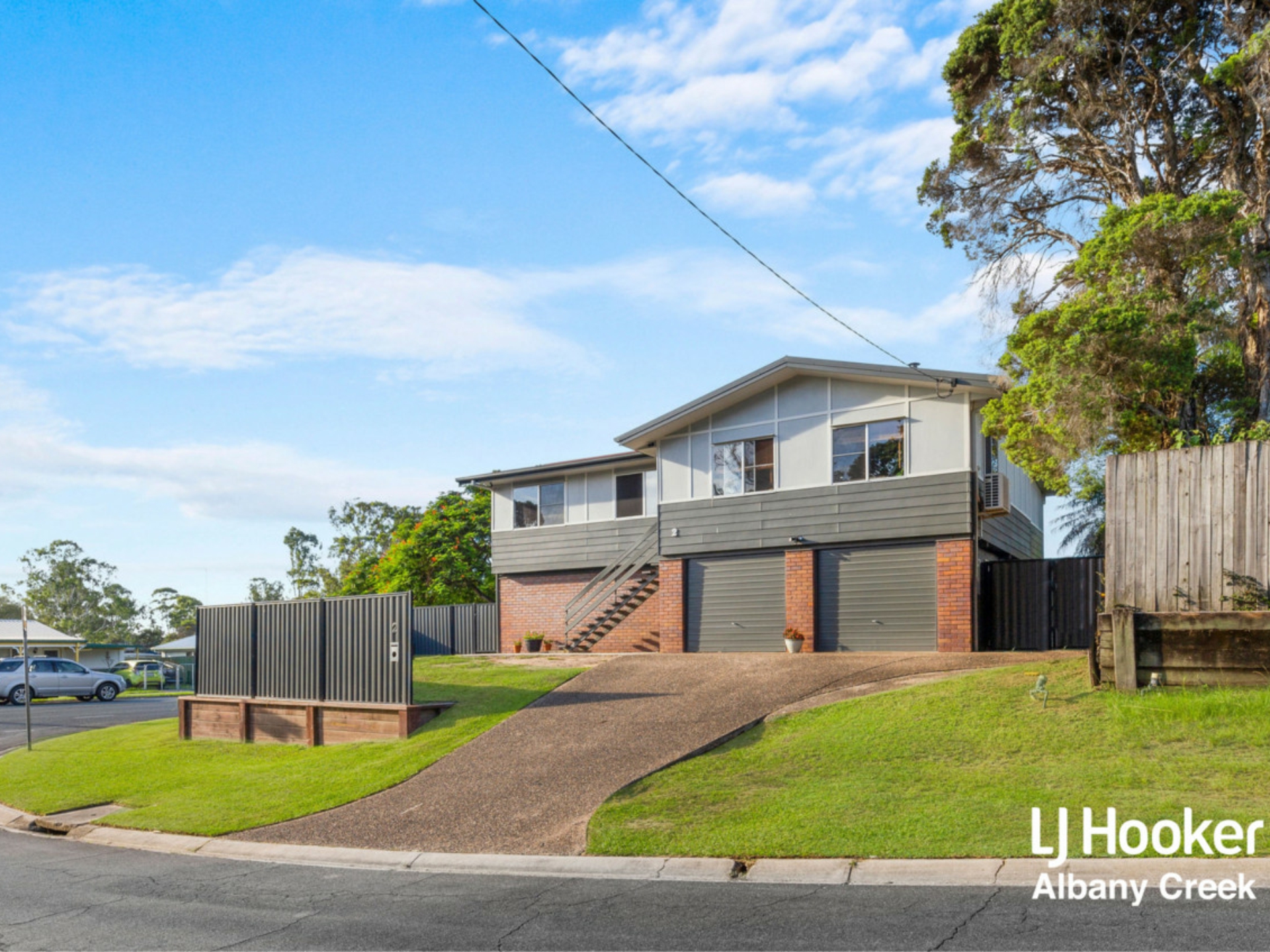 2 Gleneagles Street, MORAYFIELD