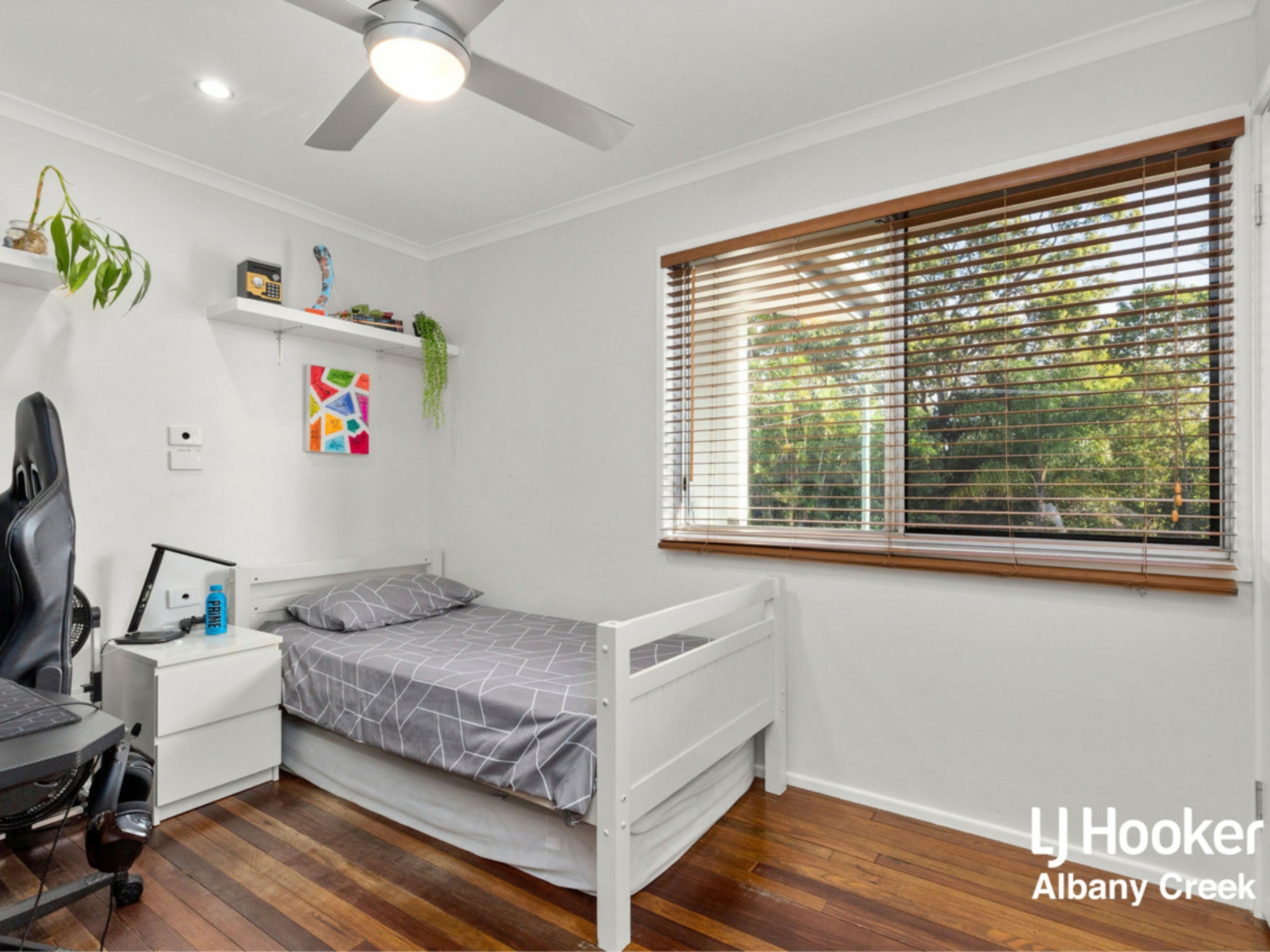 2 Gleneagles Street, MORAYFIELD