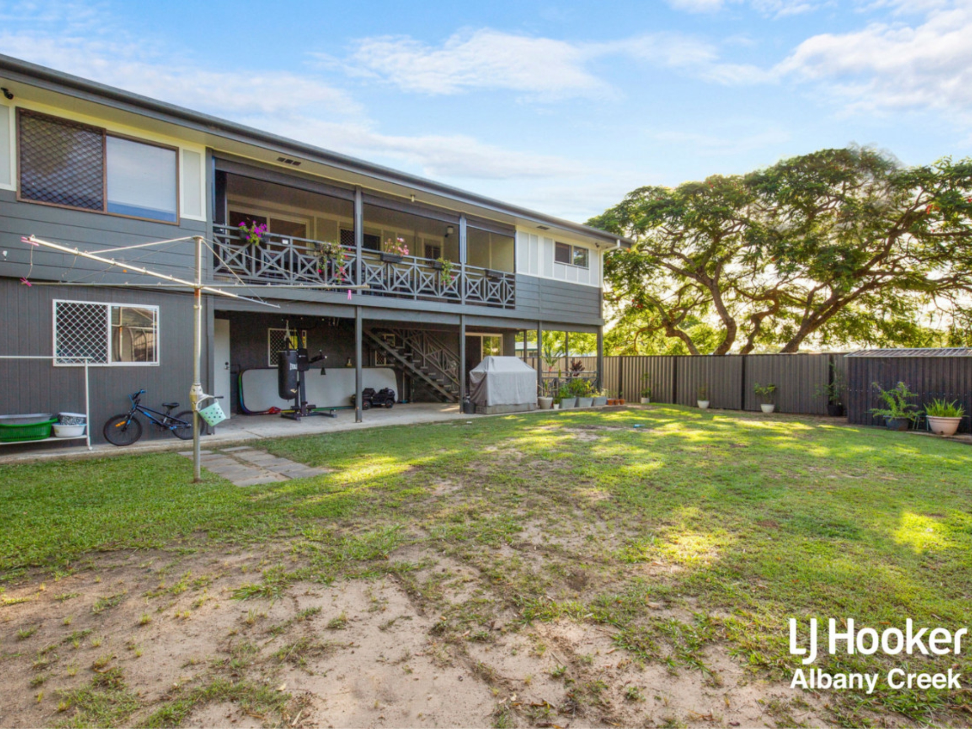 2 Gleneagles Street, MORAYFIELD