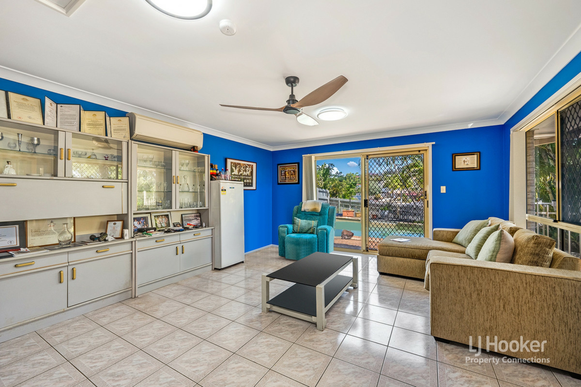 6 Pine Bark Court, ALBANY CREEK
