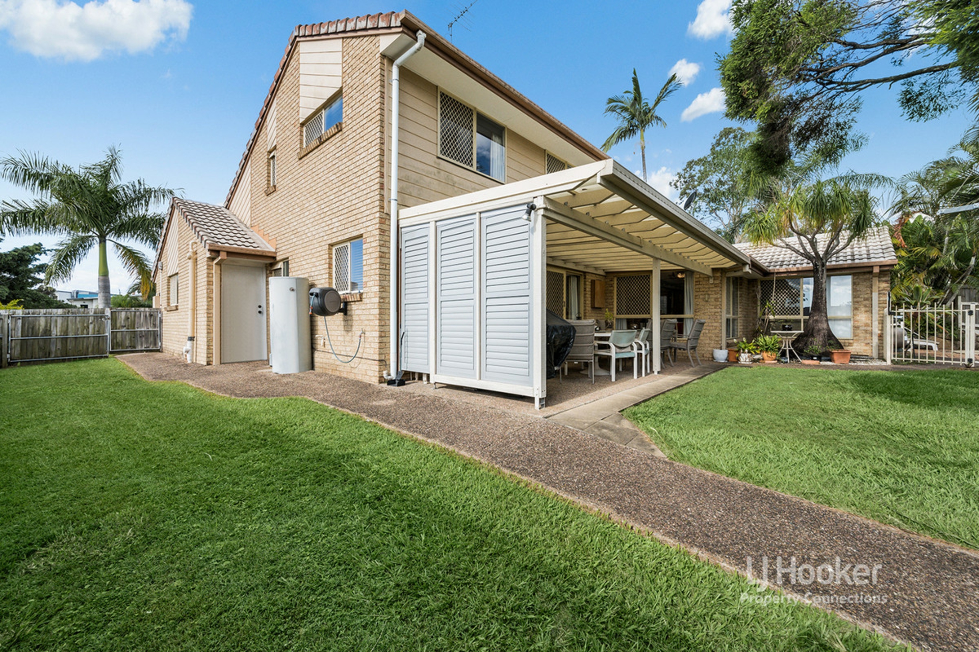 6 Pine Bark Court, ALBANY CREEK
