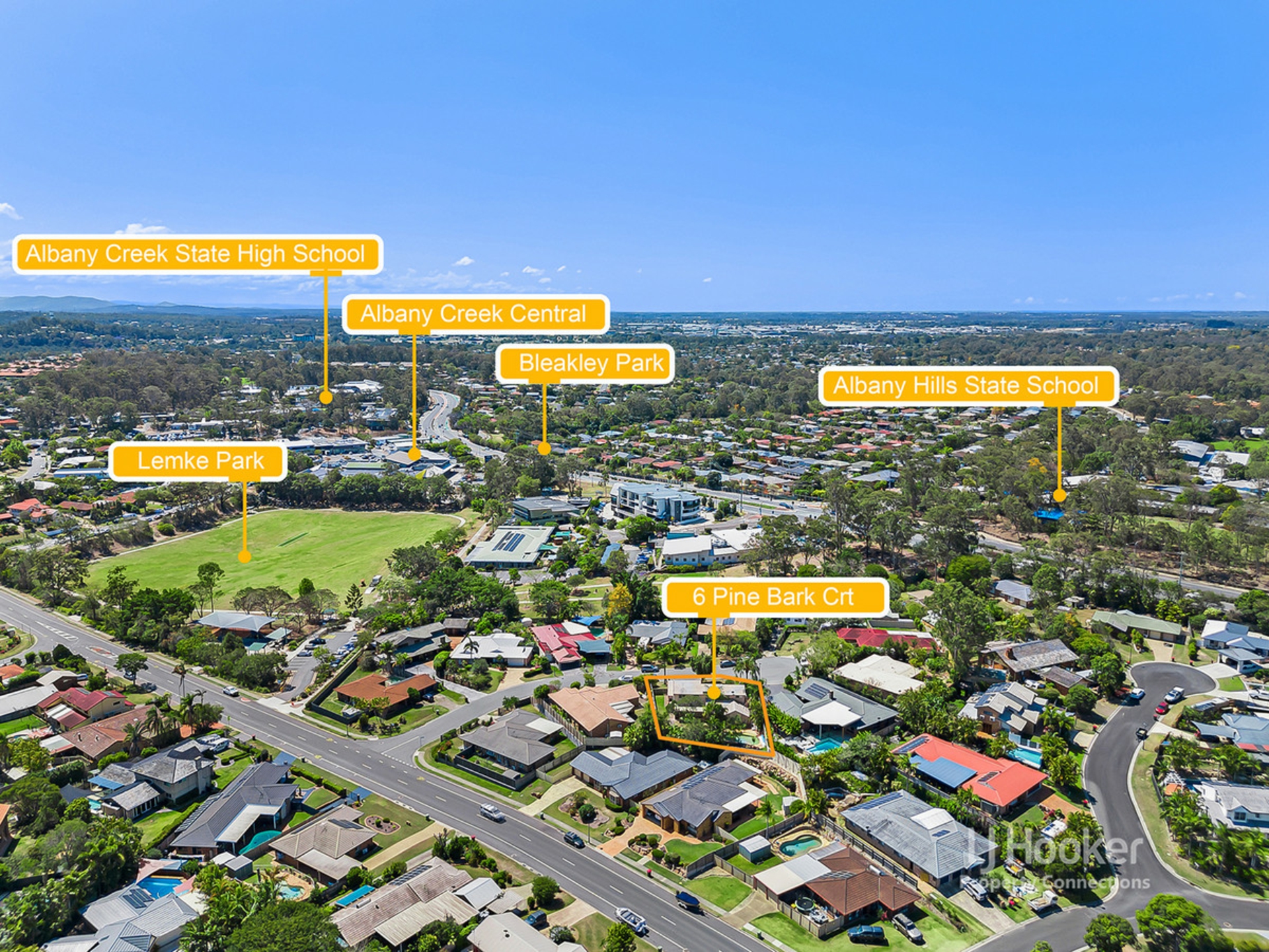 6 Pine Bark Court, ALBANY CREEK