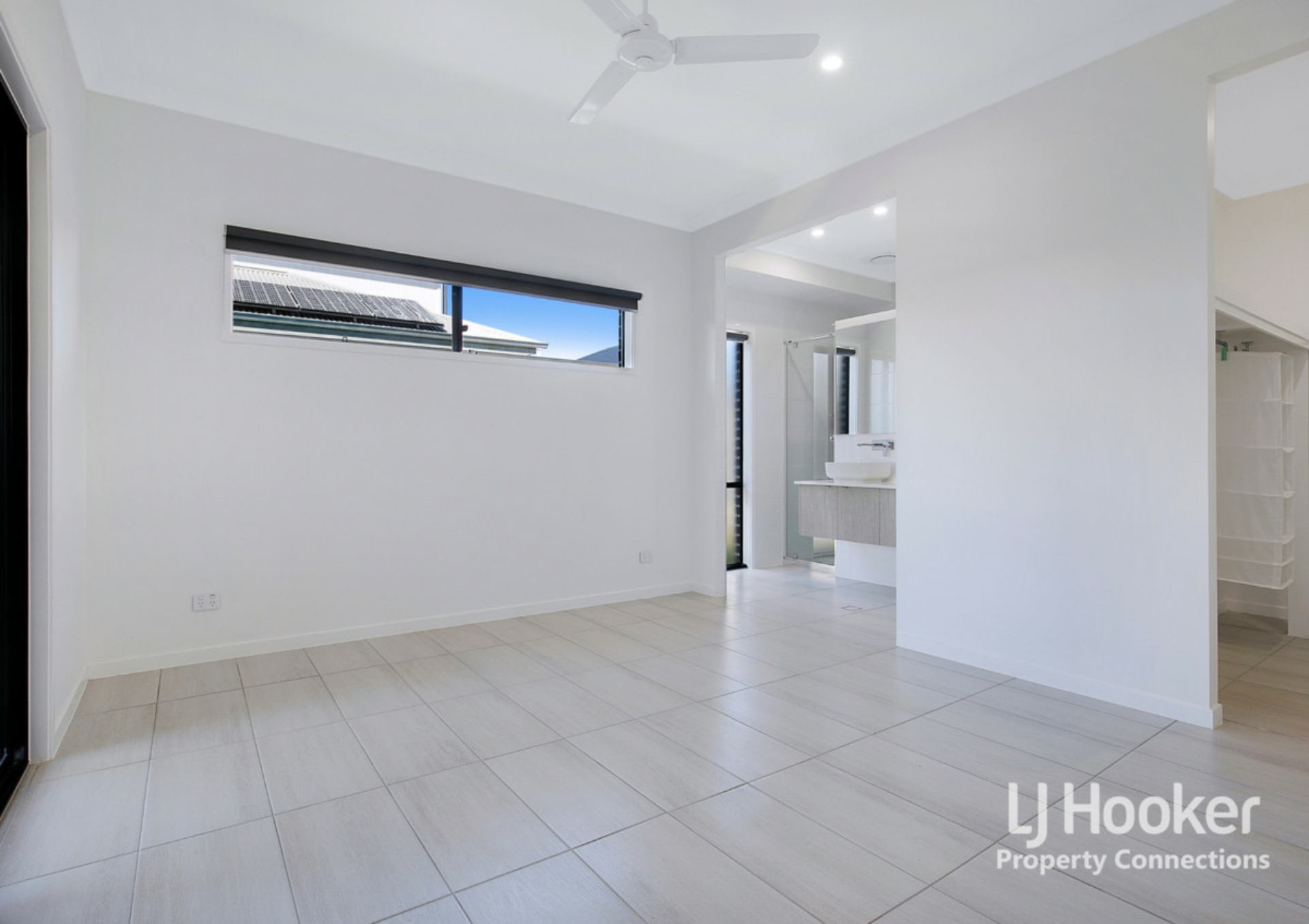 69 Lakeview Promenade, NEWPORT