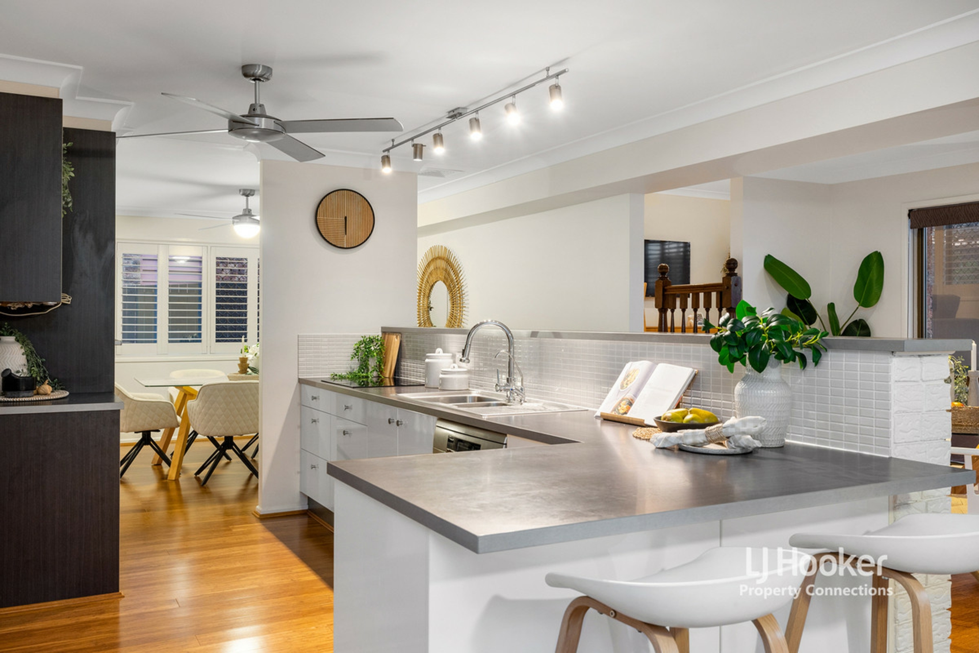 7 Franklin Court, ALBANY CREEK
