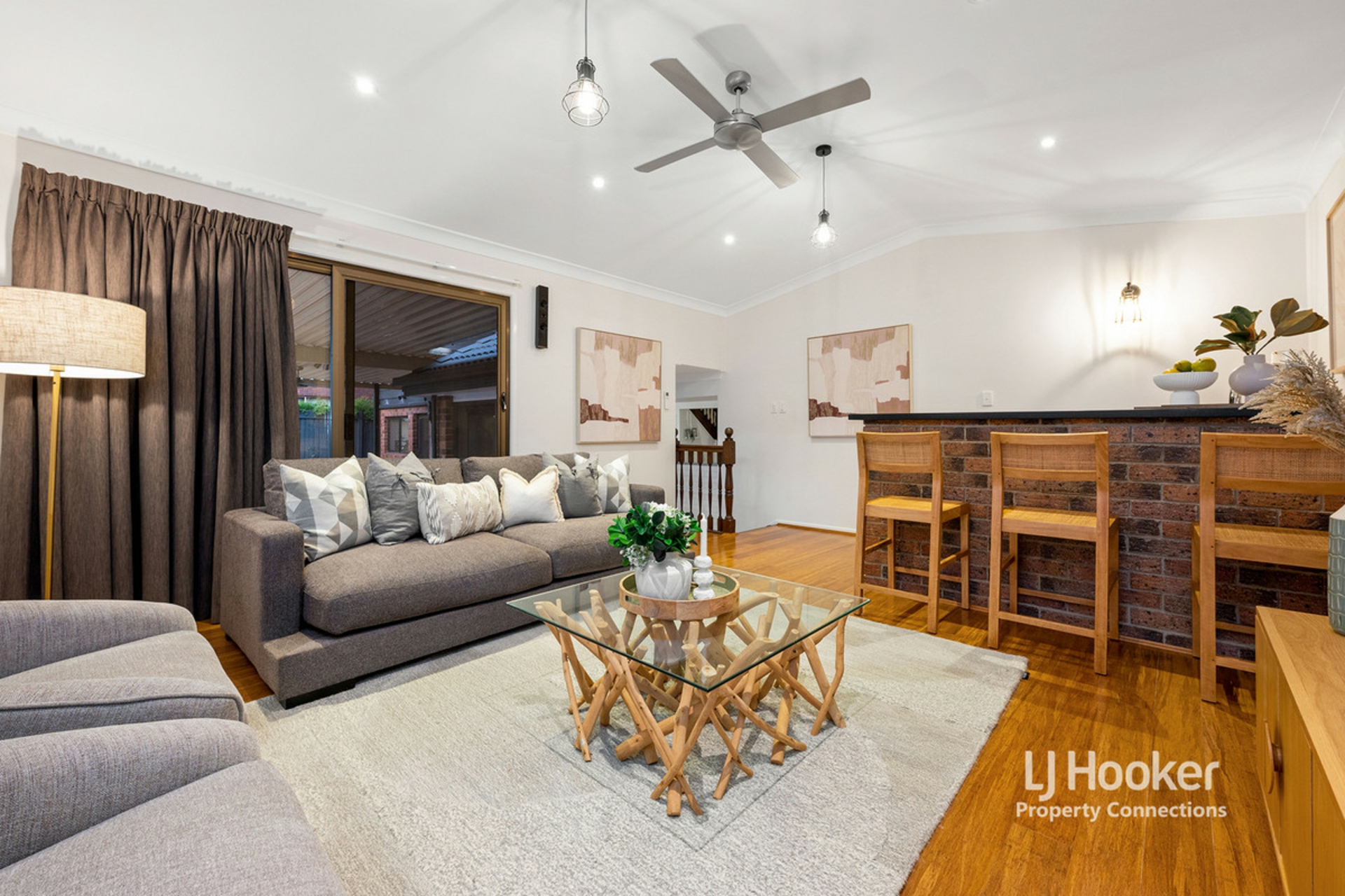 7 Franklin Court, ALBANY CREEK
