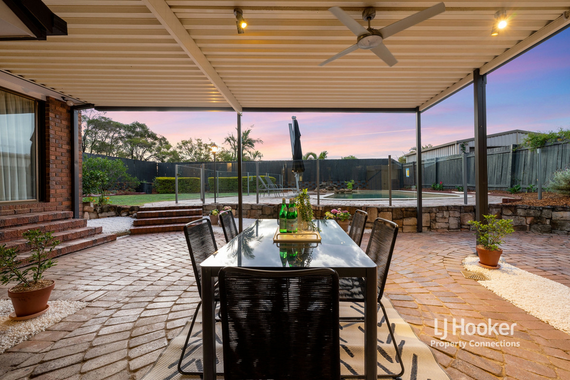 7 Franklin Court, ALBANY CREEK