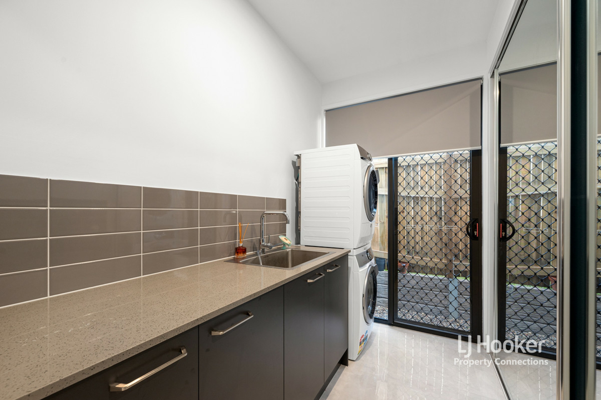 291 Kitchener Road Stafford Heights QLD House for Sale LJ Hooker