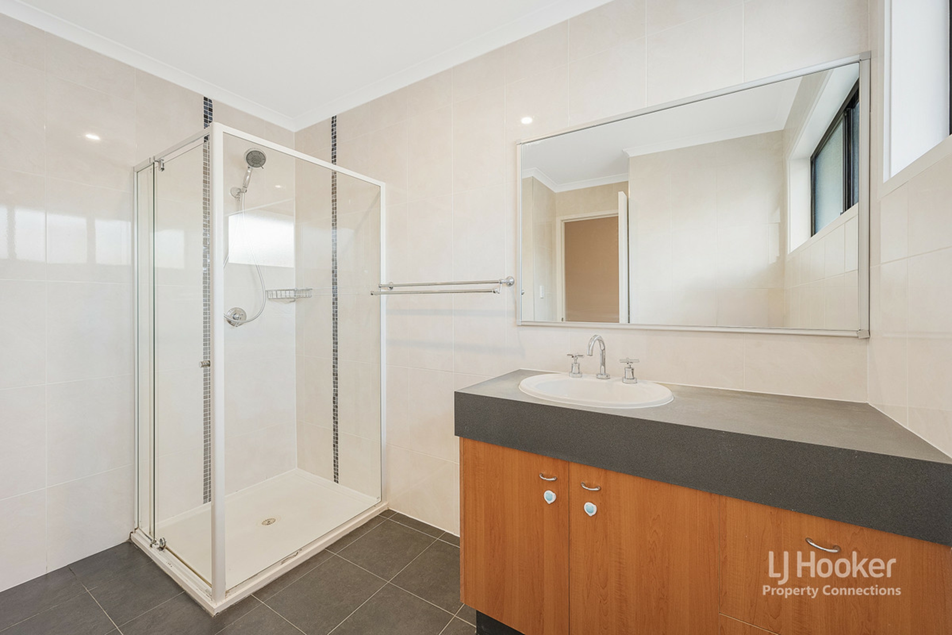 9/1 Bradley Avenue, KEDRON