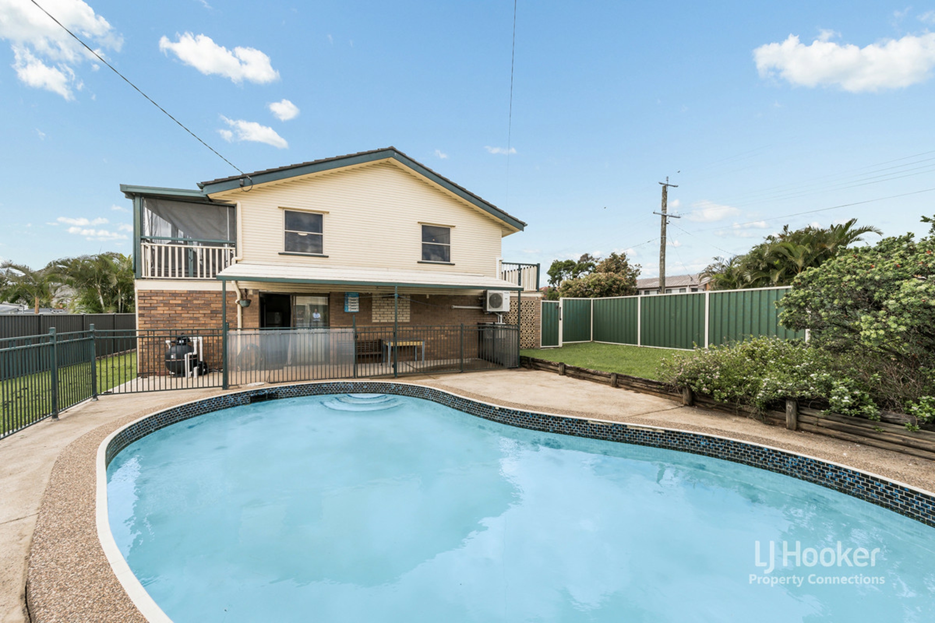 4 Levant Street, ALBANY CREEK