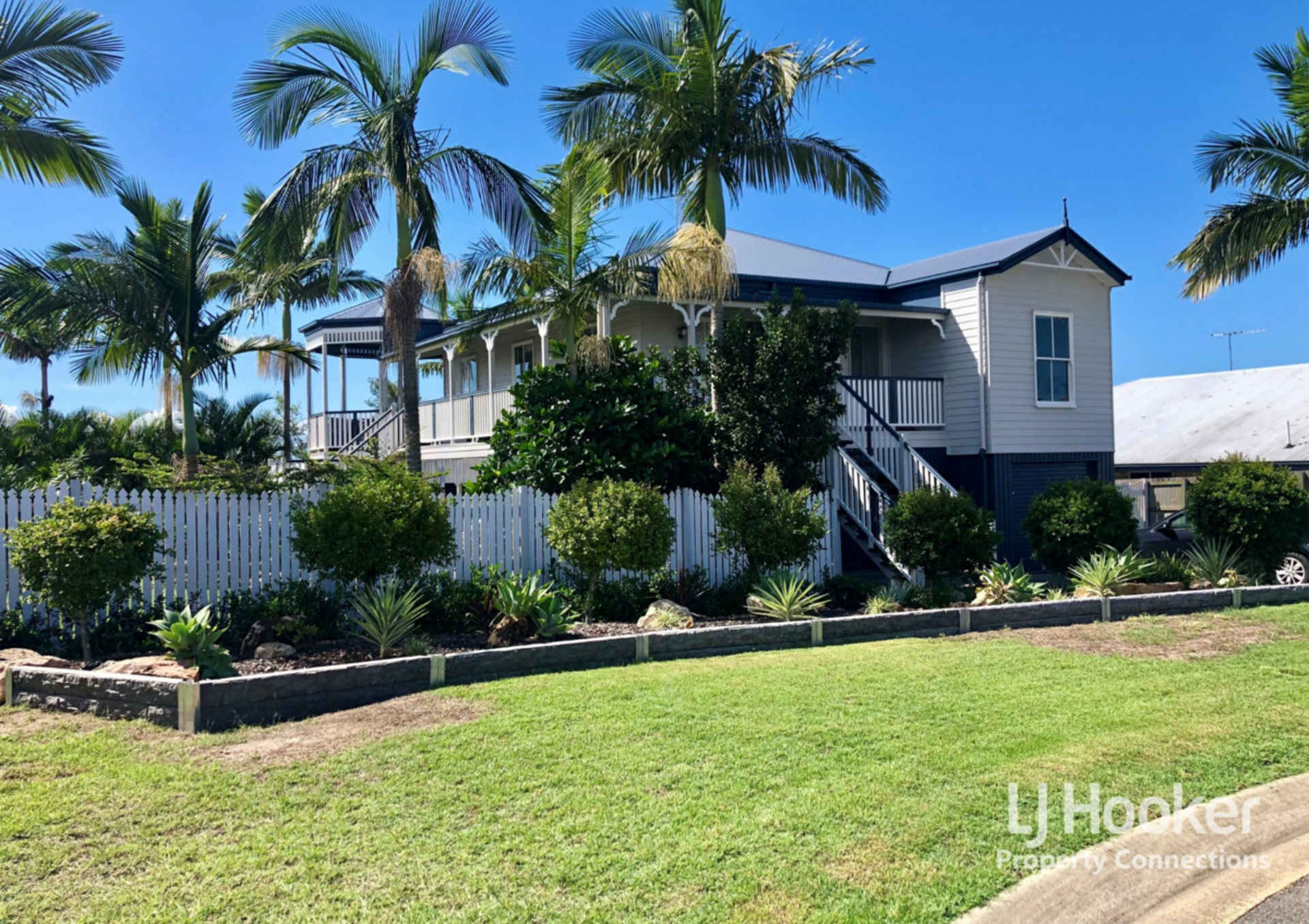 10 Hazelnut Close, WARNER
