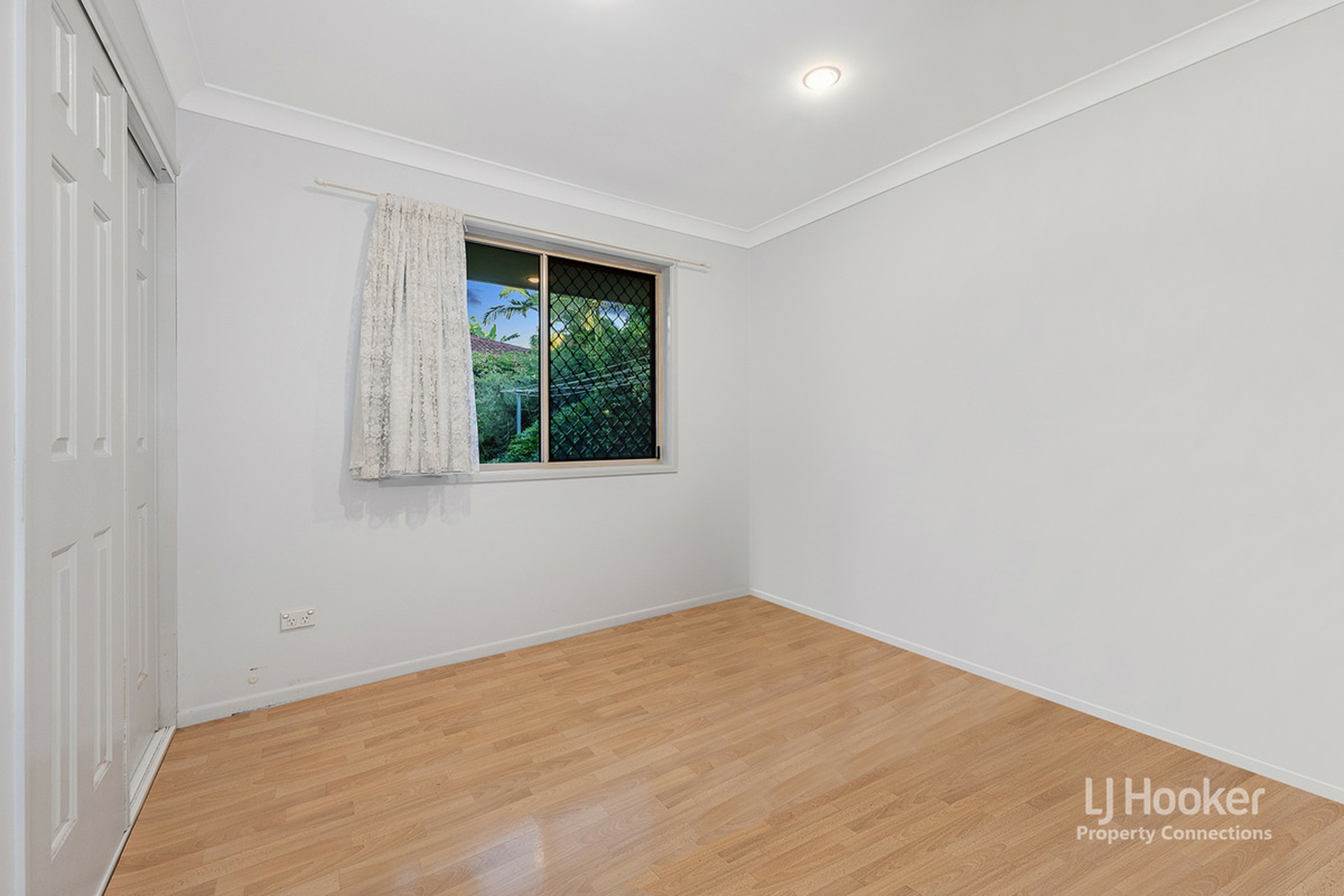 50 Paramount Drive, WARNER