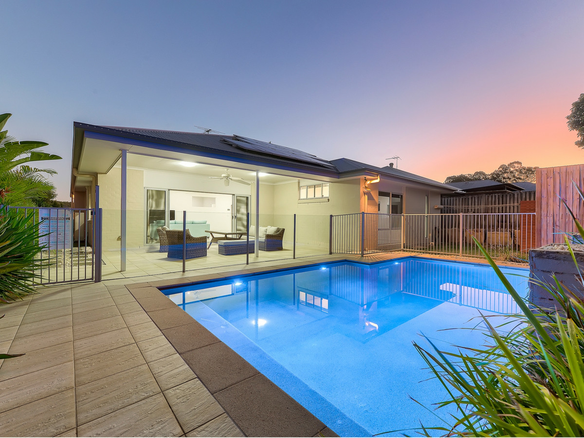 21 Tributary Court Eatons Hill QLD Property Details LJ Hooker