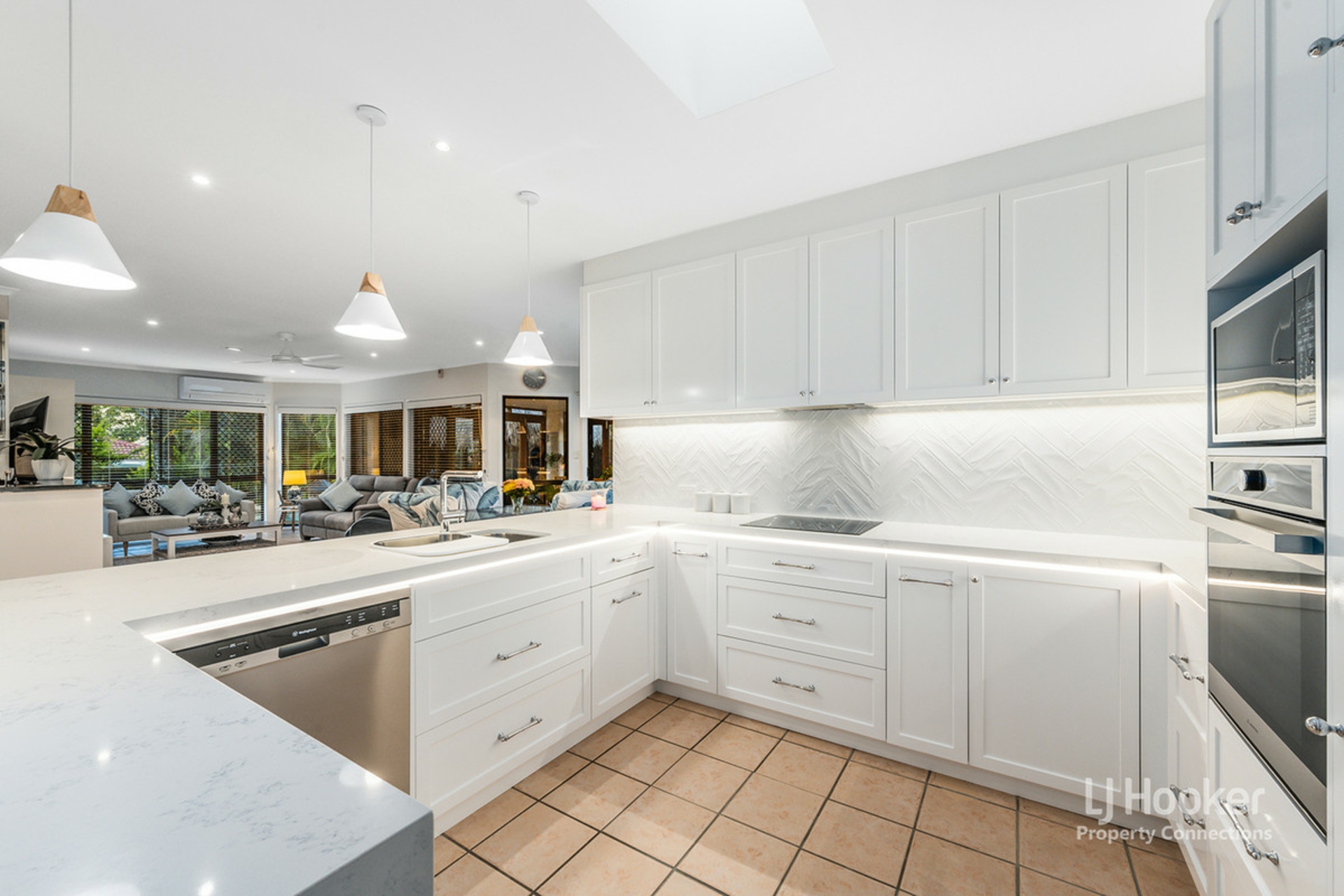 5 Rafter Avenue, ALBANY CREEK