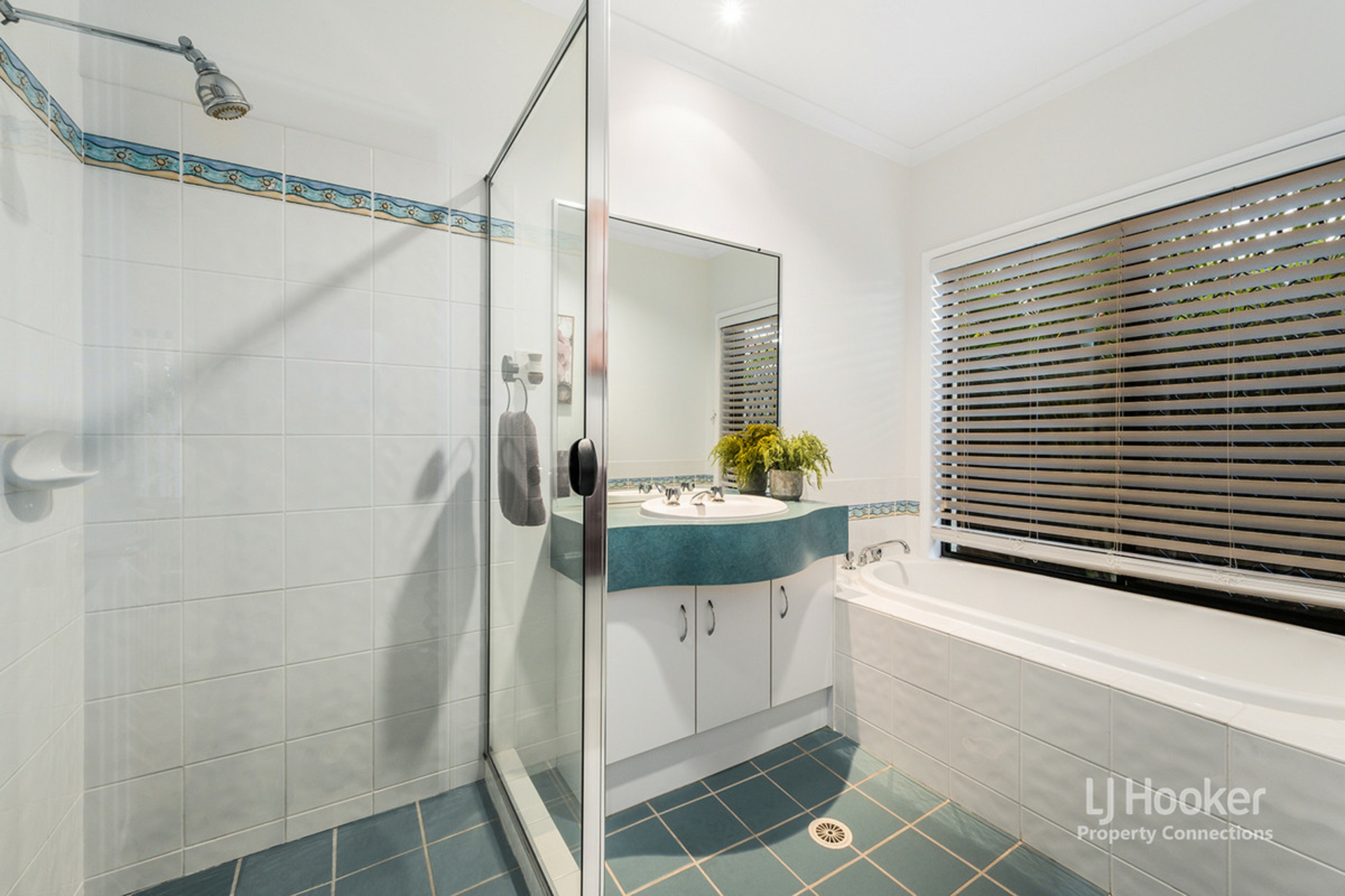 5 Rafter Avenue, ALBANY CREEK